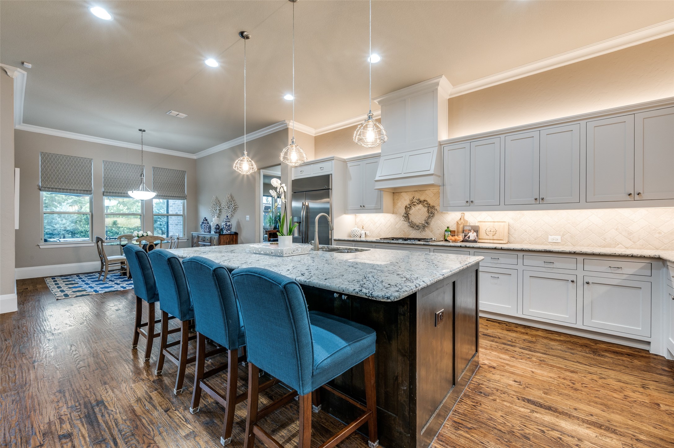 2500 GREENSPOINT Lane