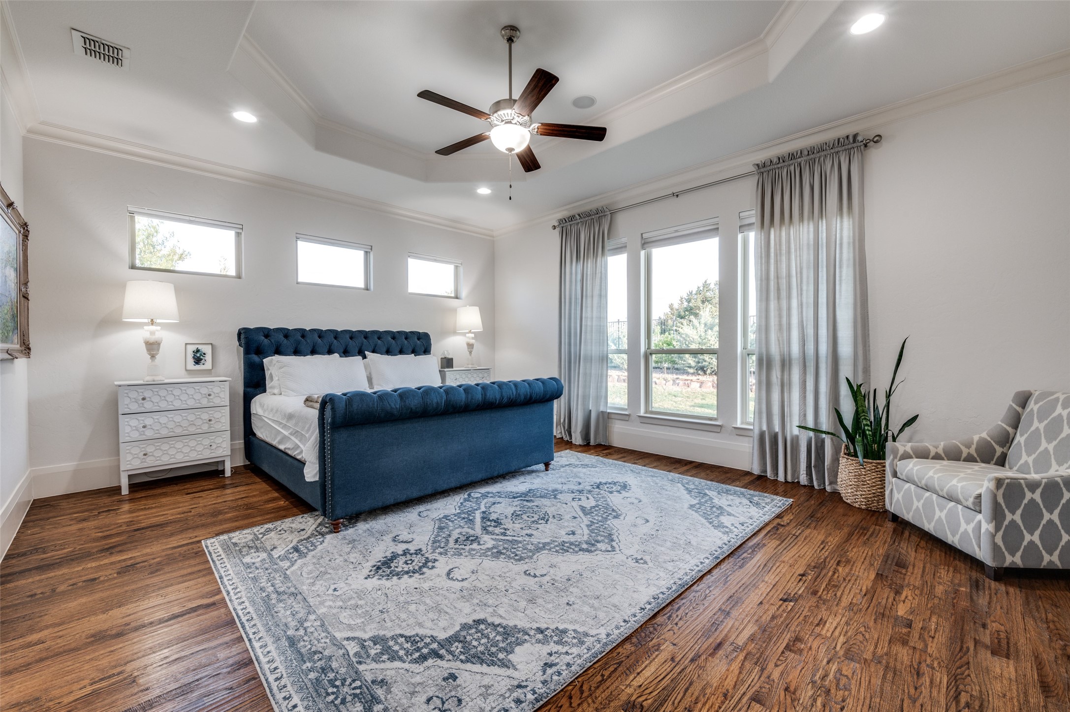2500 GREENSPOINT Lane