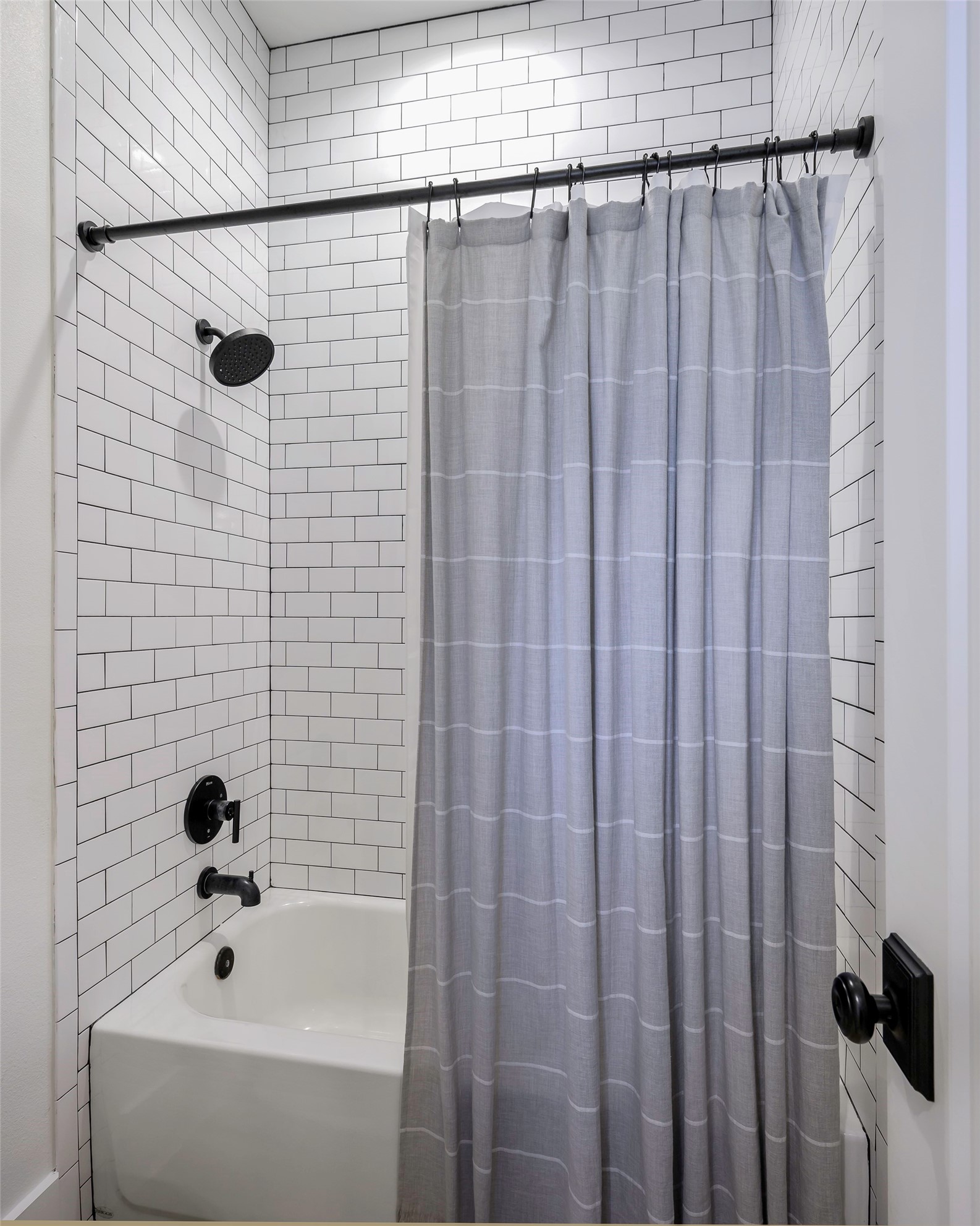 36 Mirror Lakes Court