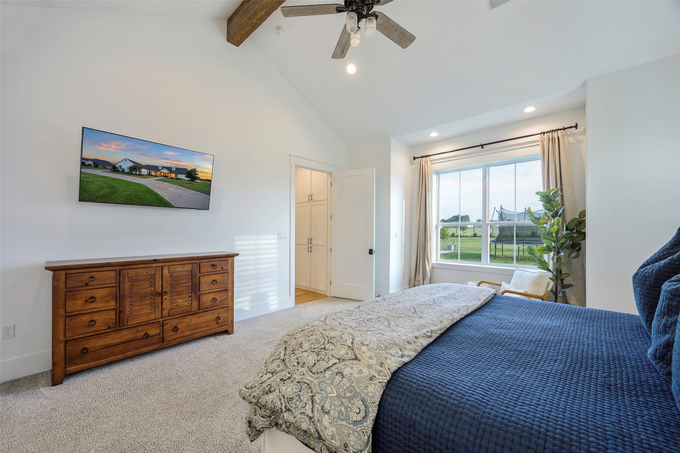 36 Mirror Lakes Court