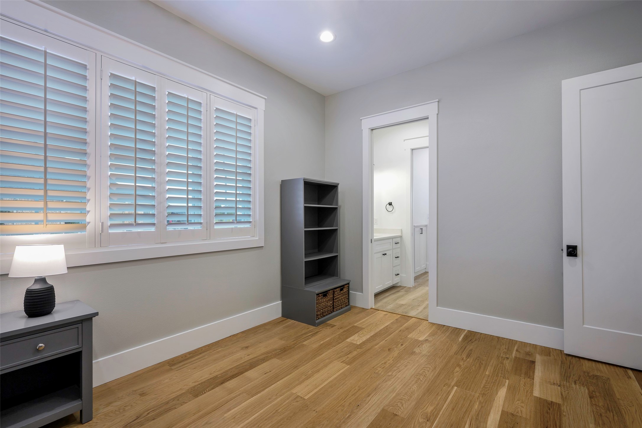 36 Mirror Lakes Court