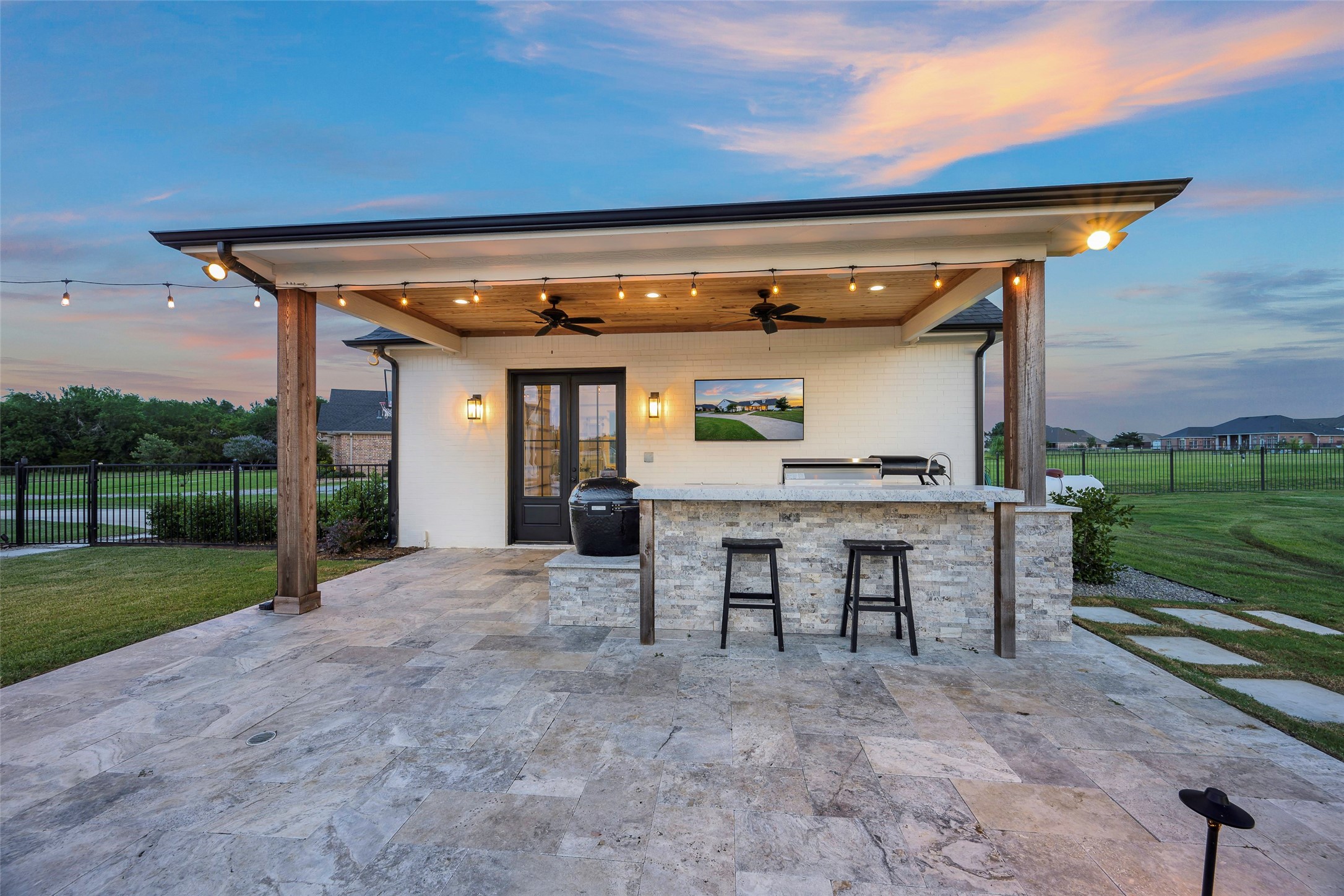 36 Mirror Lakes Court