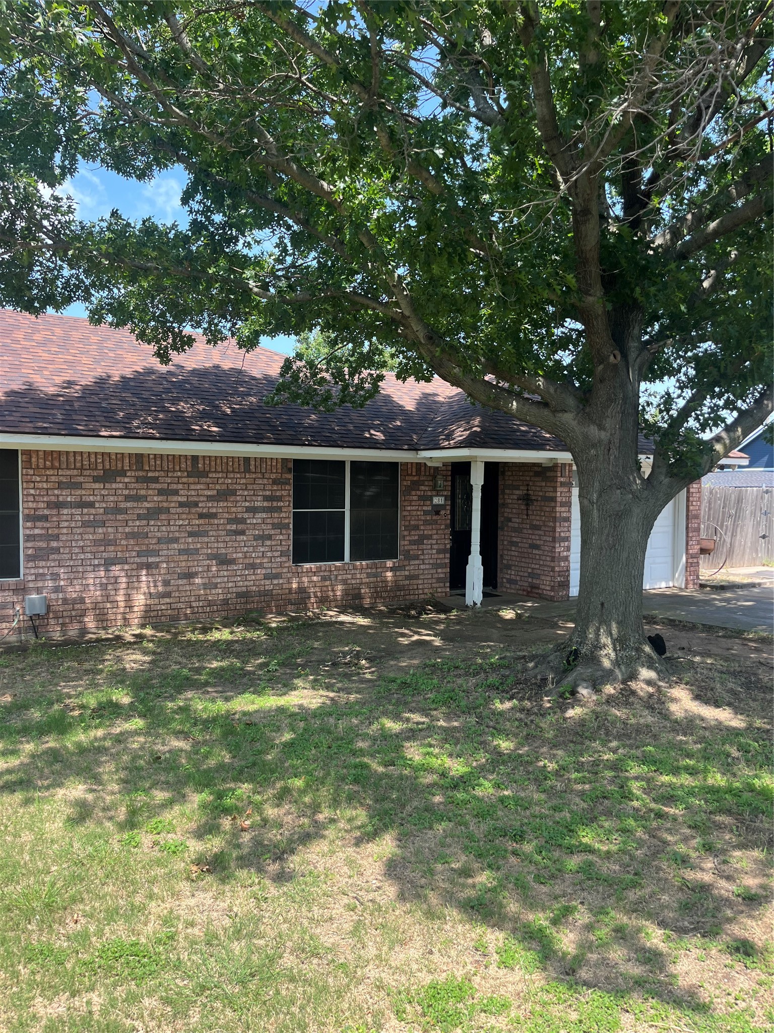 281 N Laramie Circle