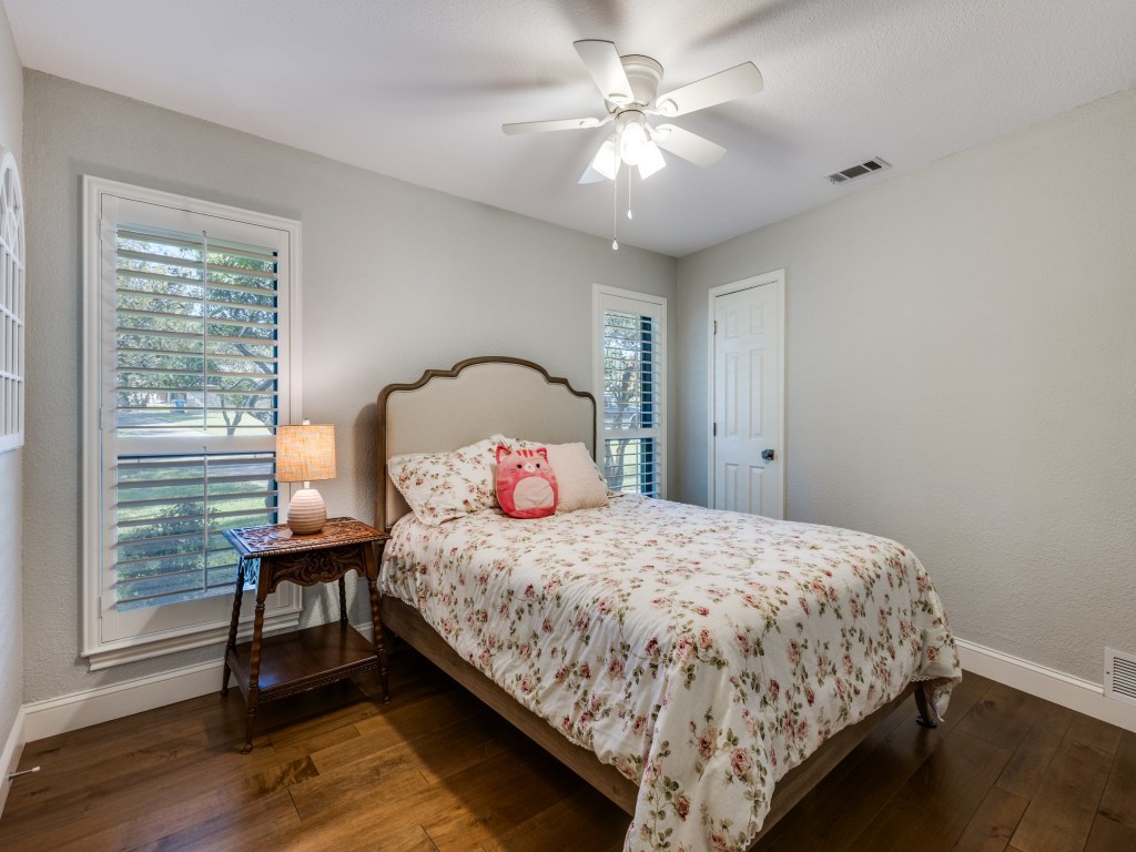 1000 Riva Ridge