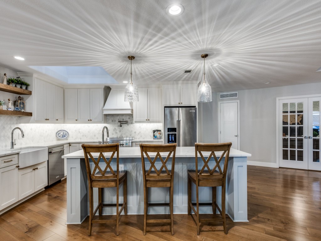 1000 Riva Ridge