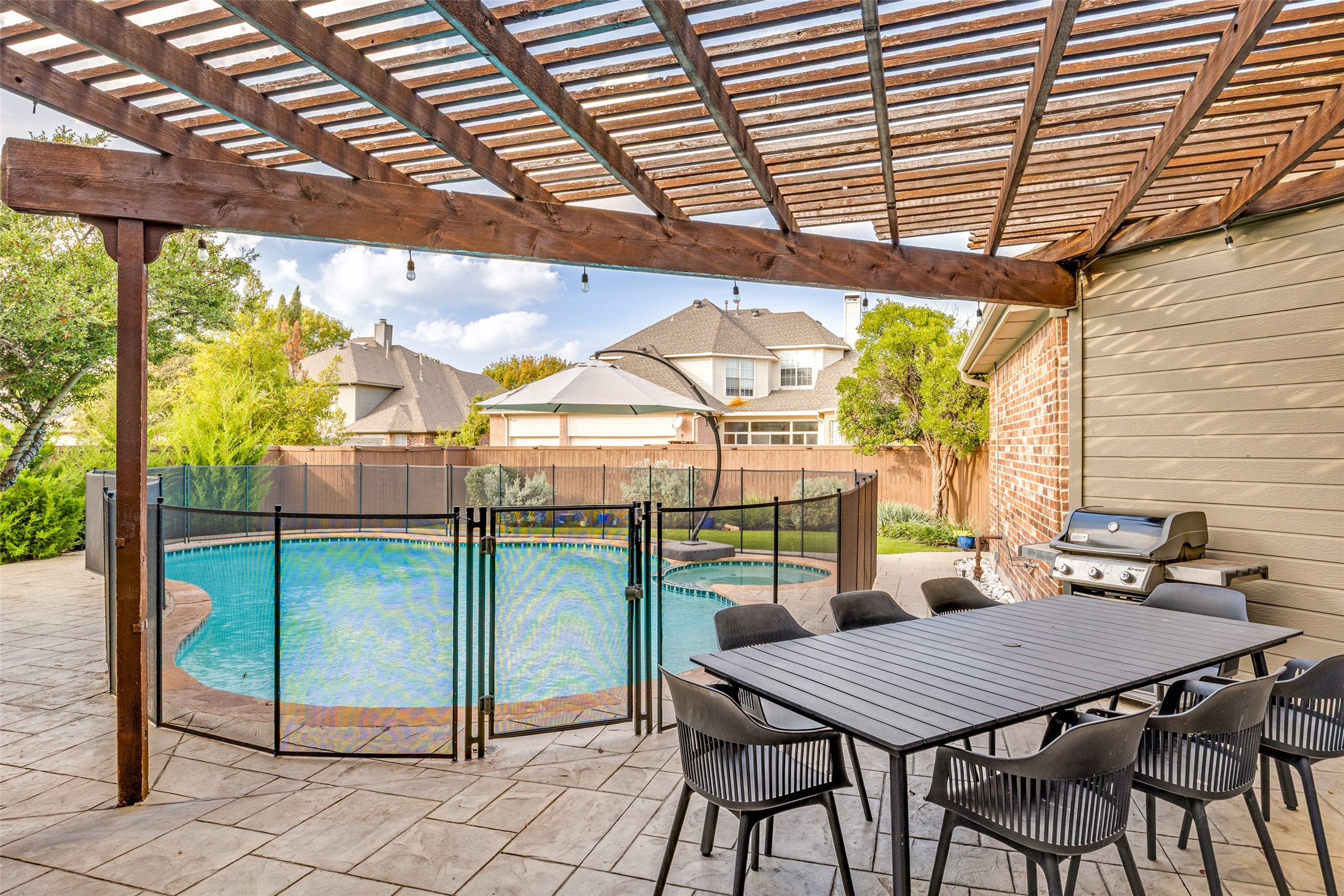 4409 Oak Knoll Drive