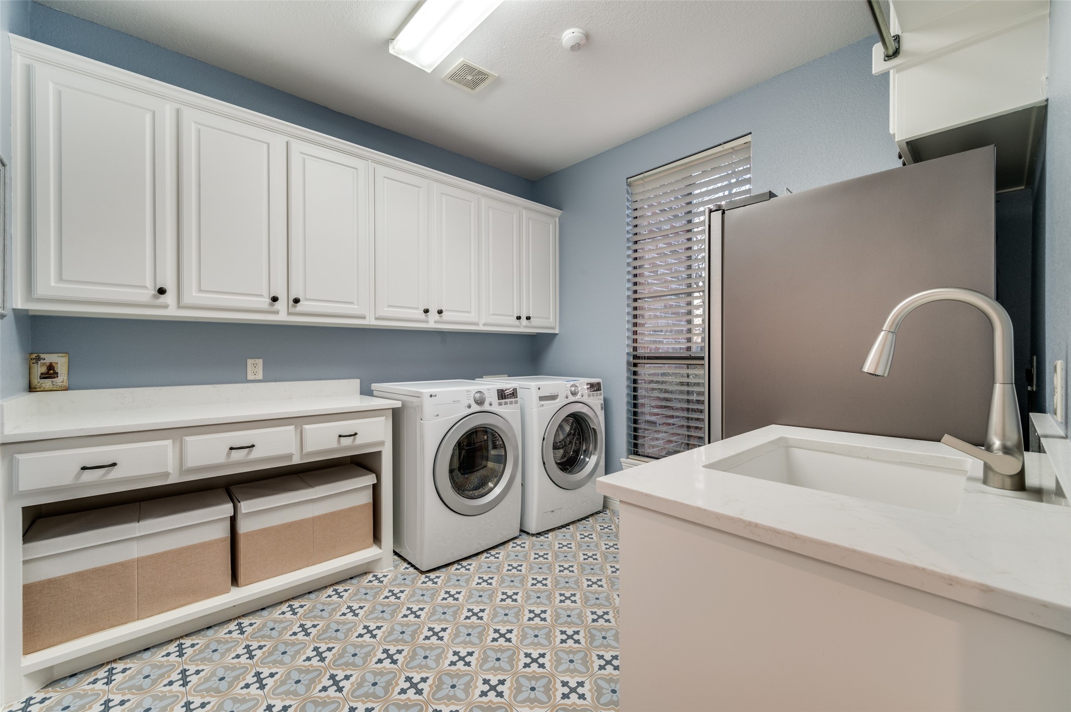 1220 WINDING CREEK Road