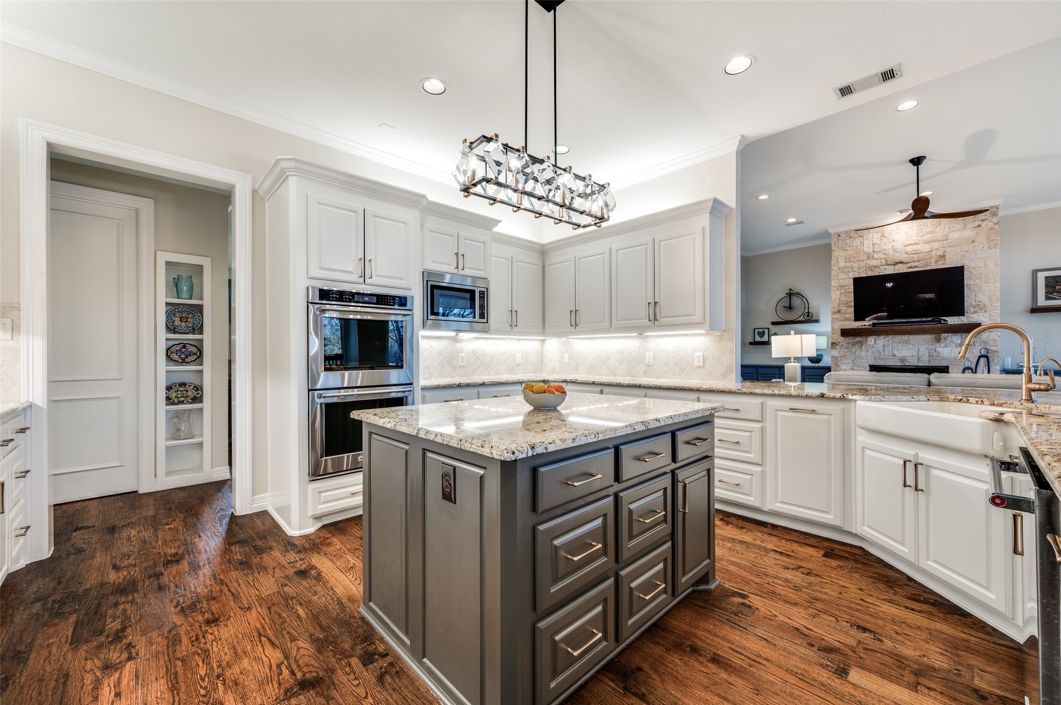 1220 WINDING CREEK Road