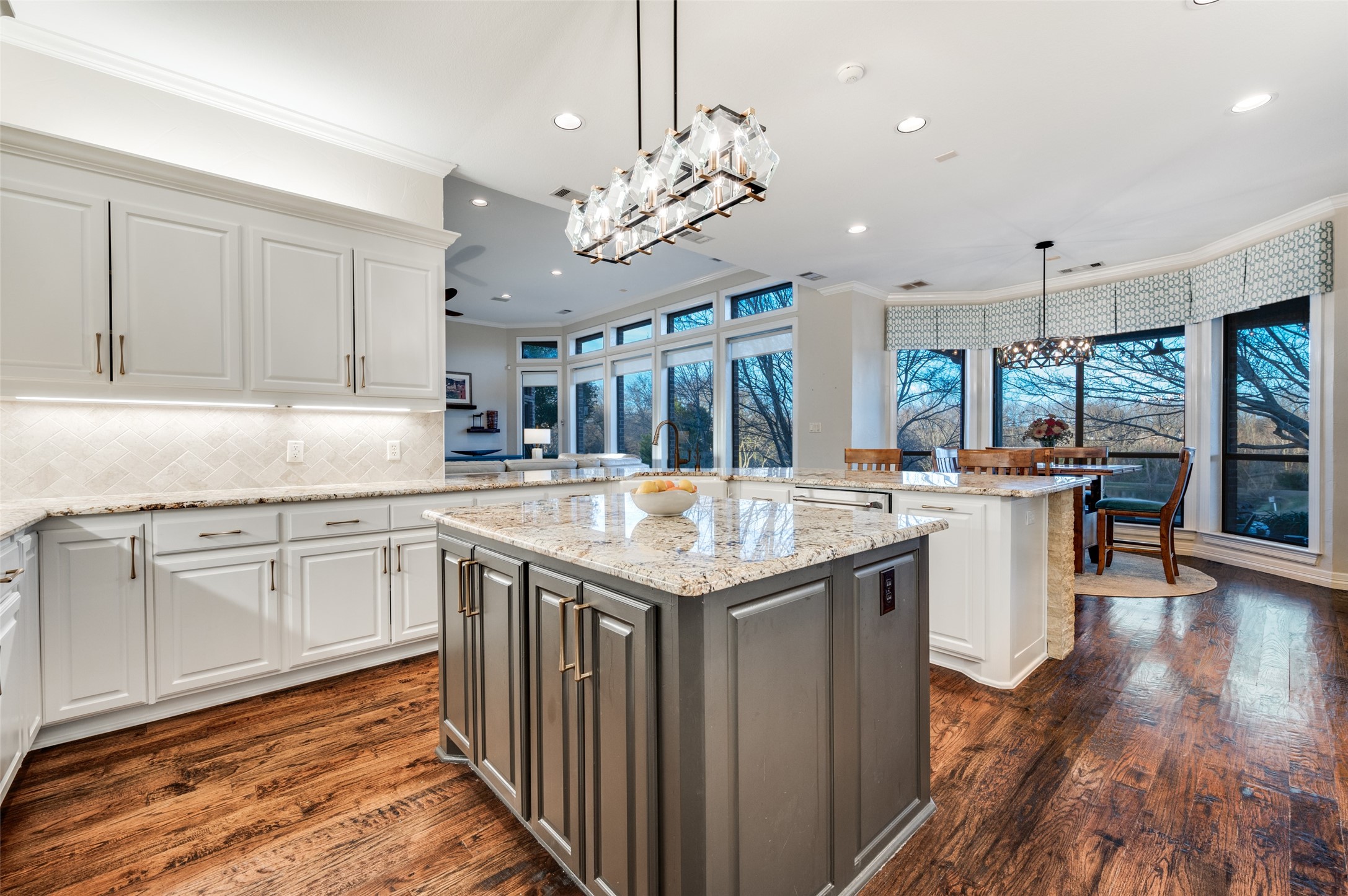 1220 WINDING CREEK Road