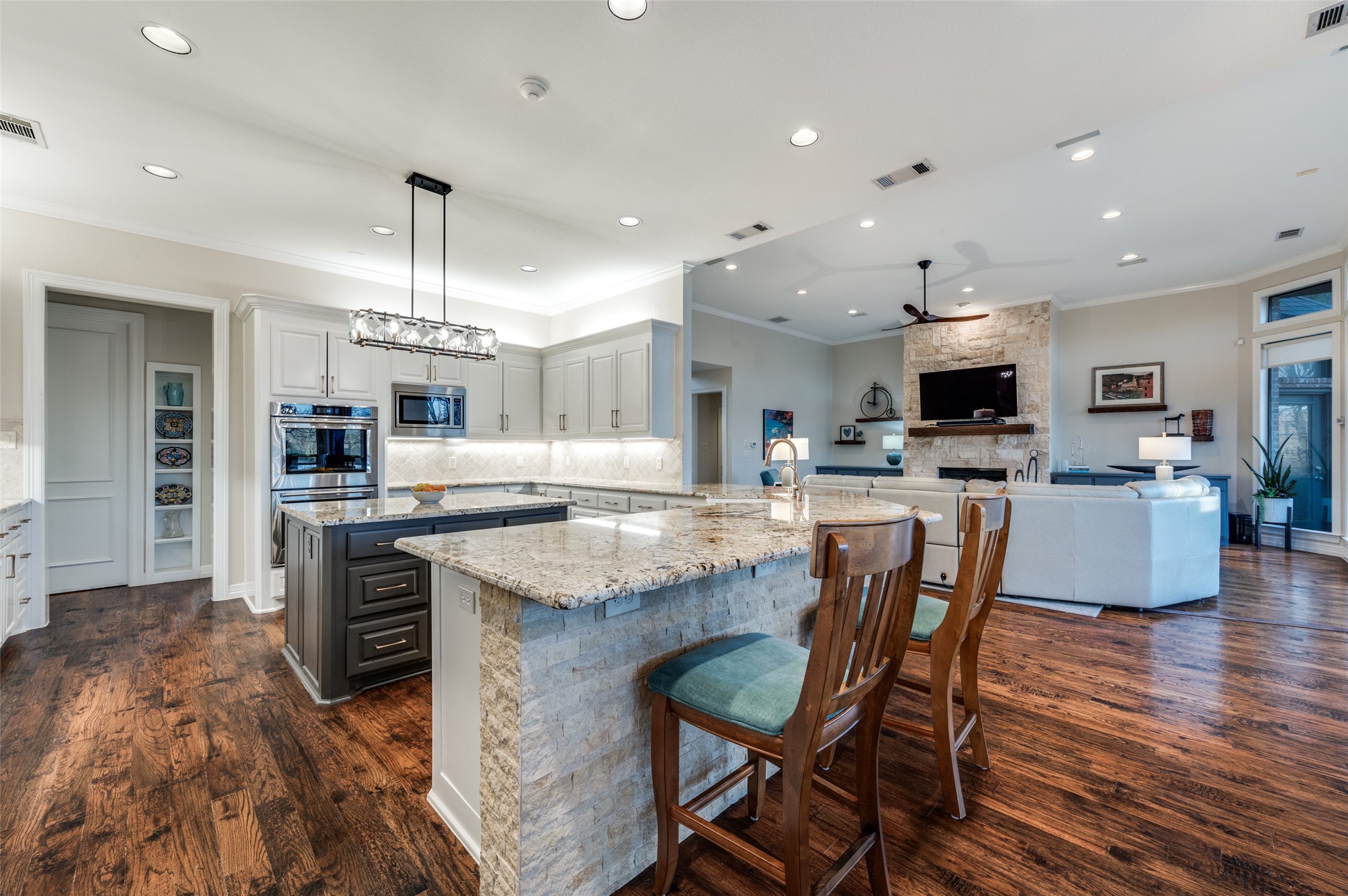 1220 WINDING CREEK Road