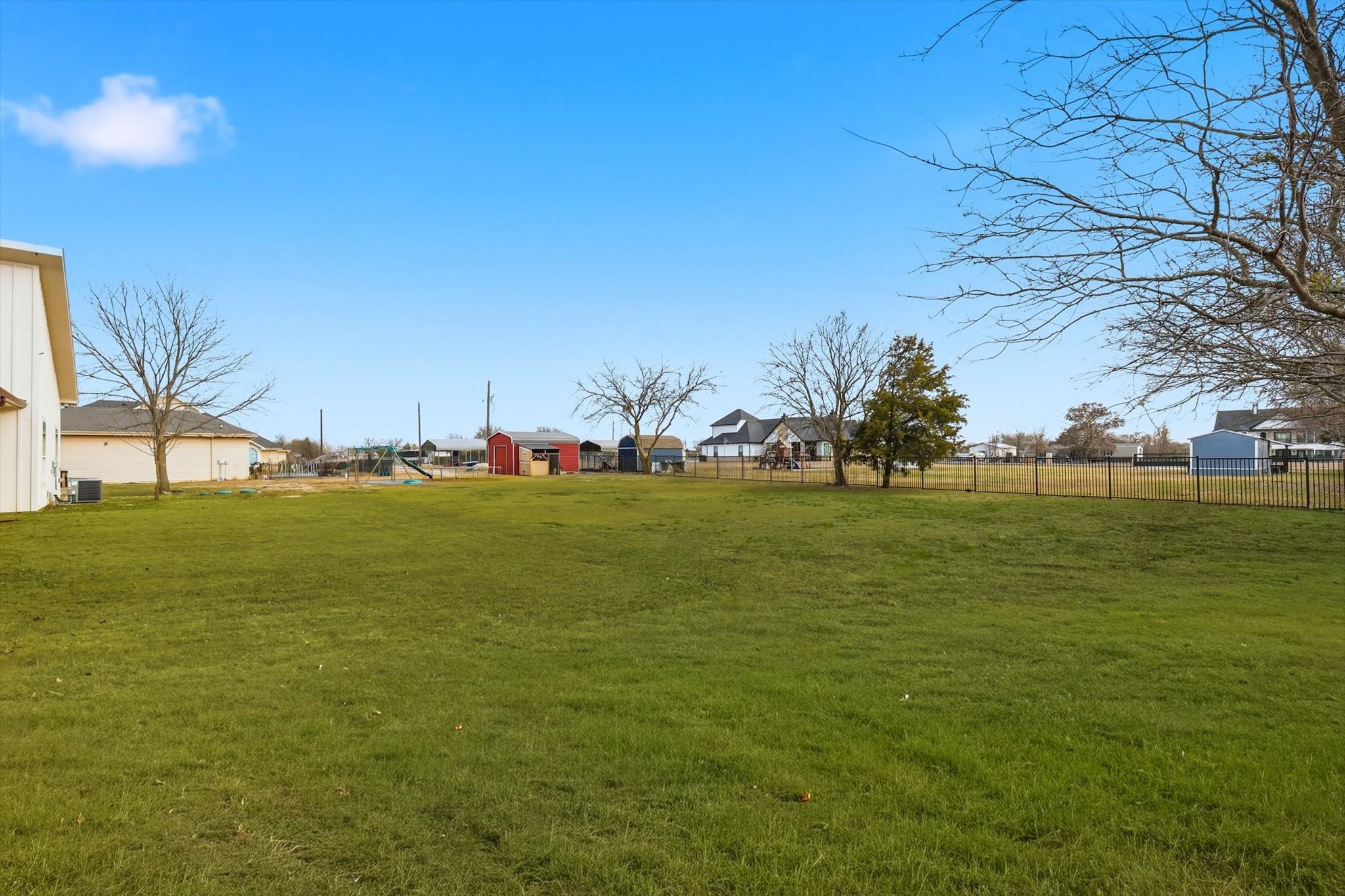 3050 Grove view Road
