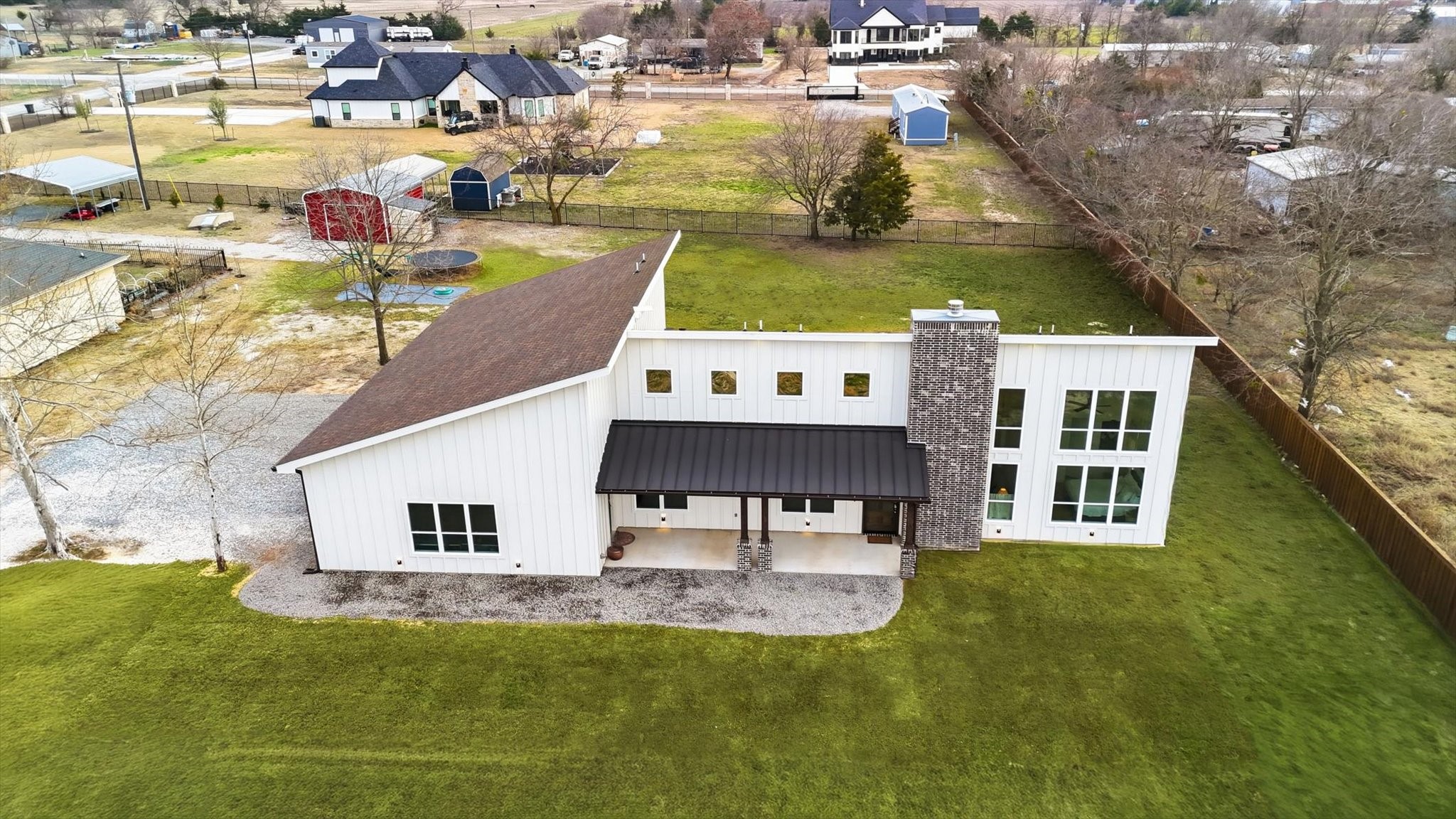 3050 Grove view Road