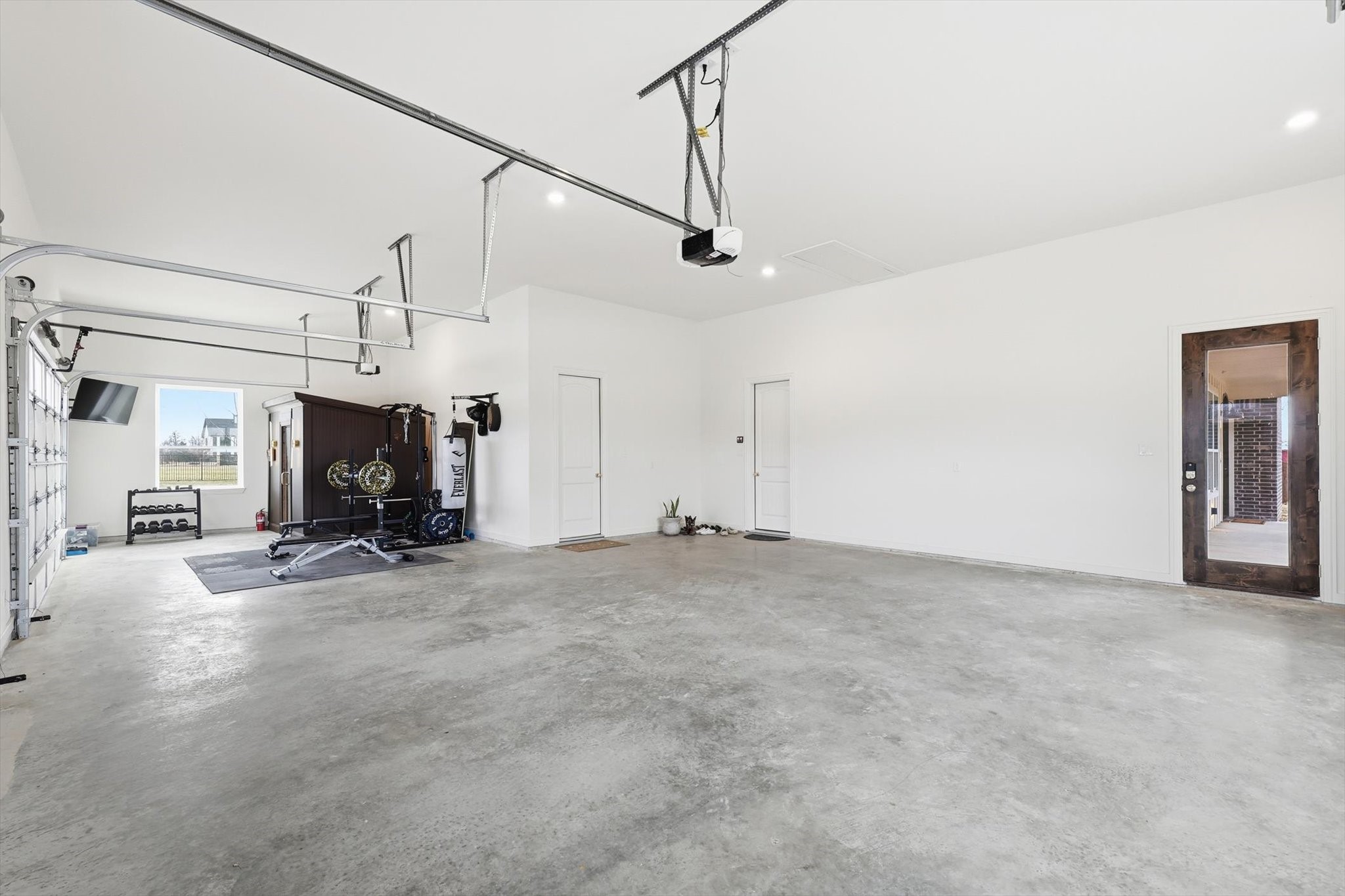 3050 Grove view Road