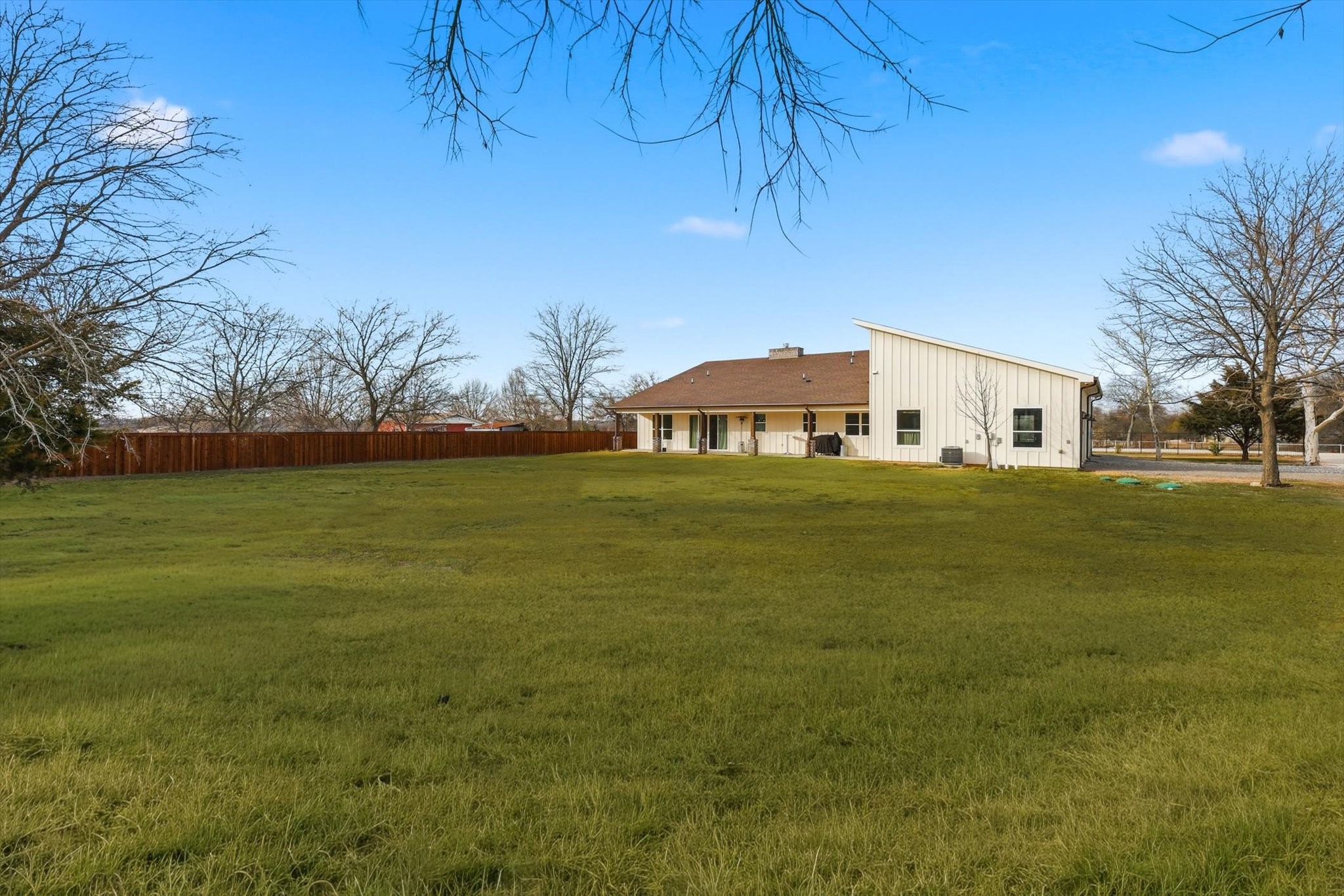 3050 Grove view Road