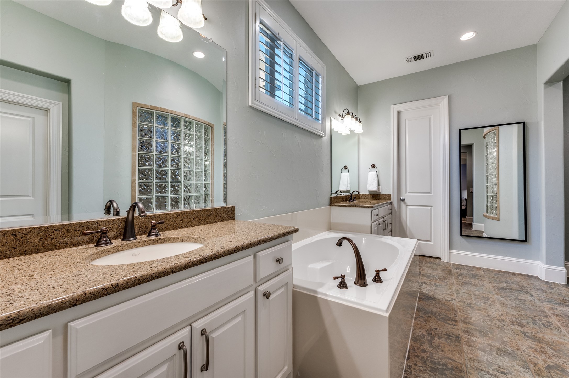 2305 STATE Boulevard