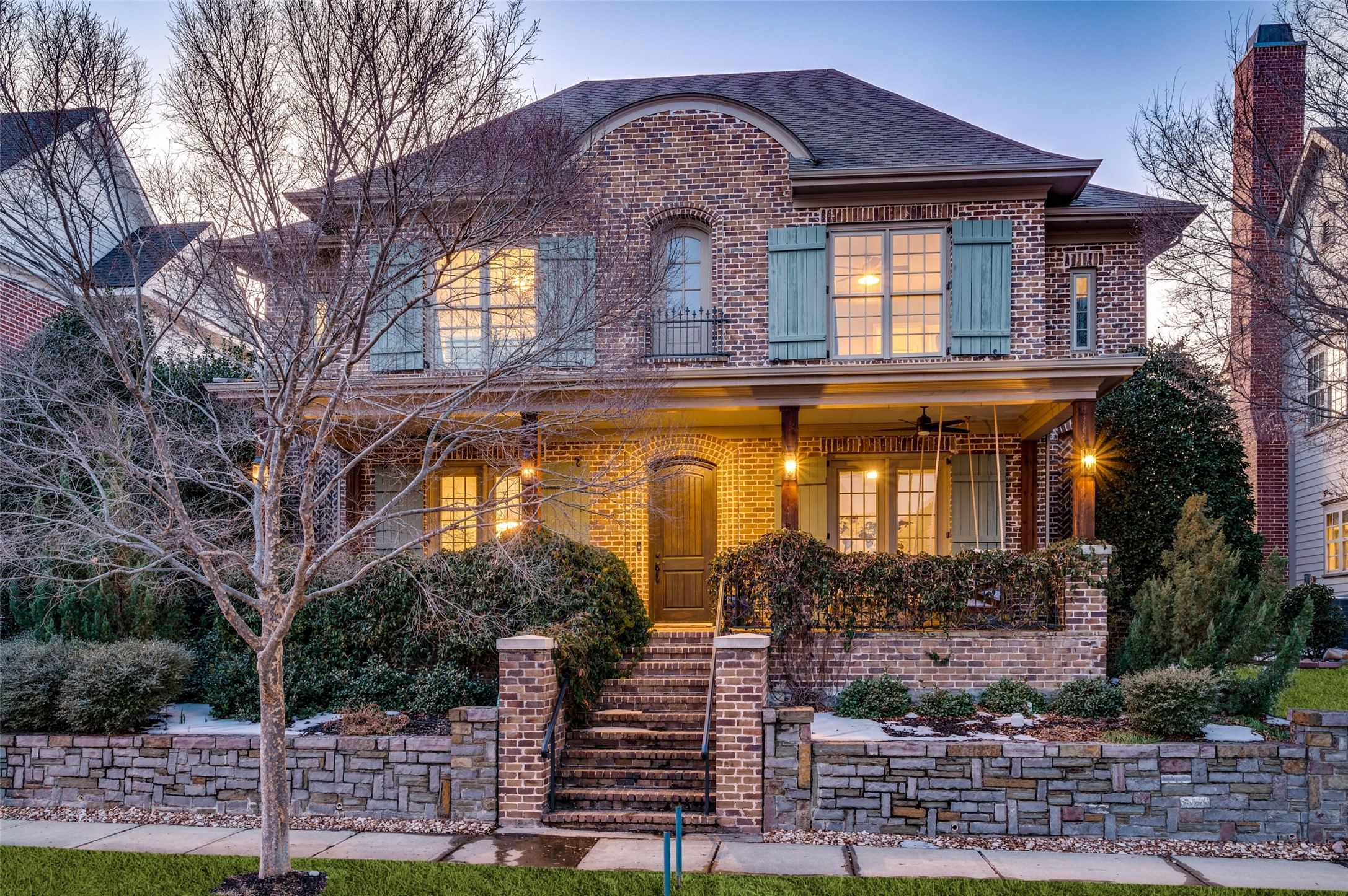 2305 STATE Boulevard