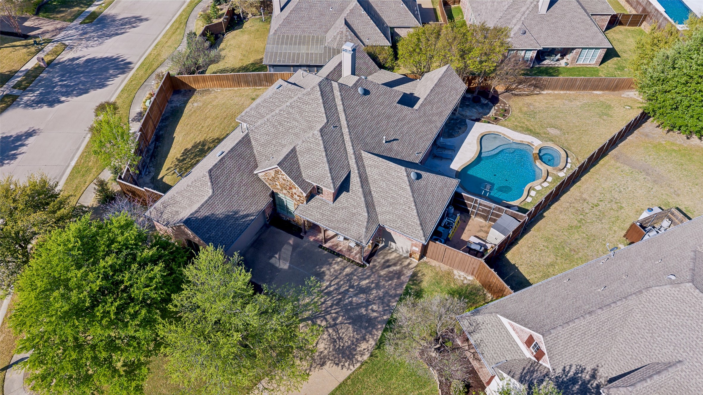 960 WILLOW RIDGE Drive