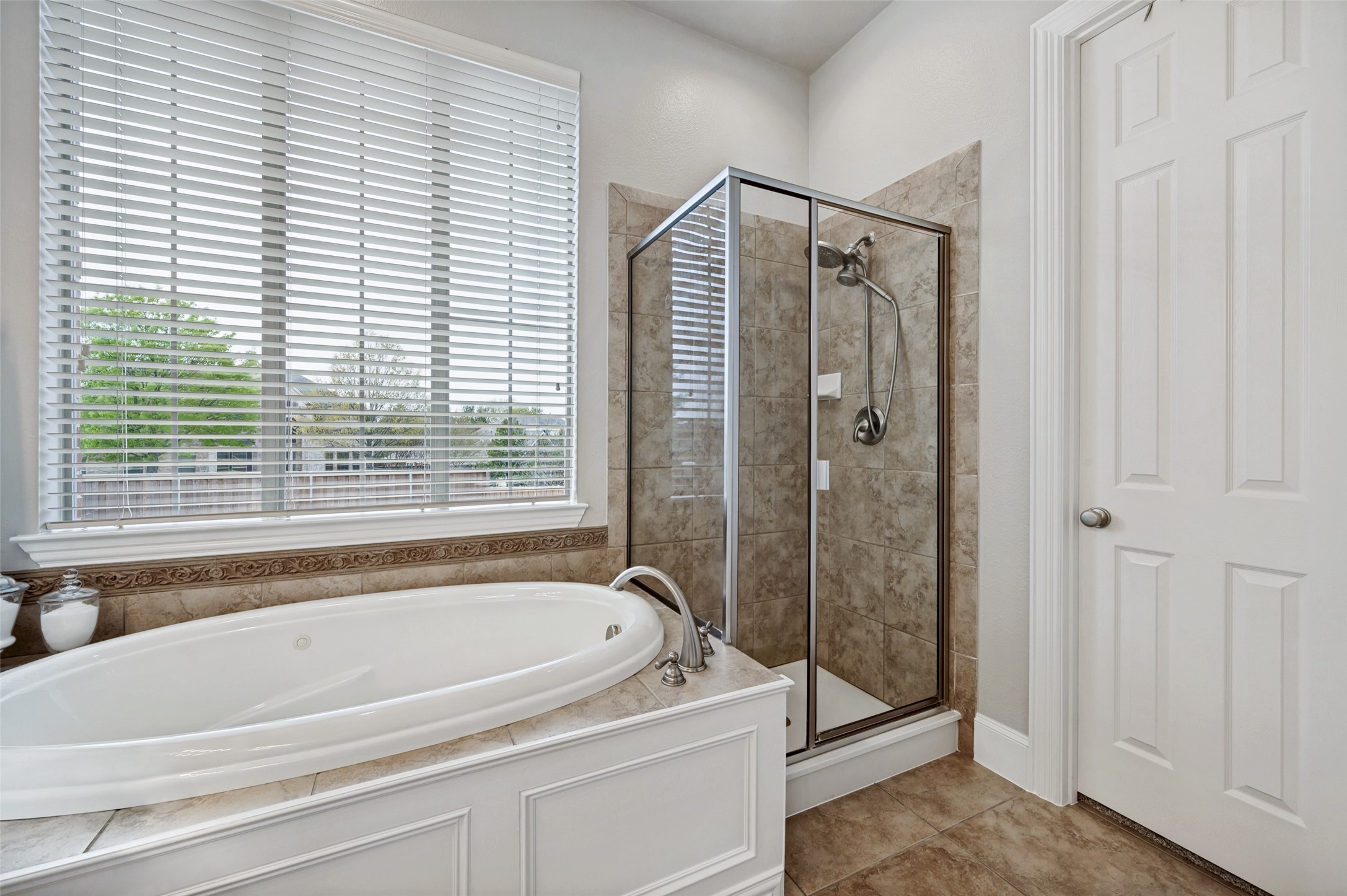 960 WILLOW RIDGE Drive