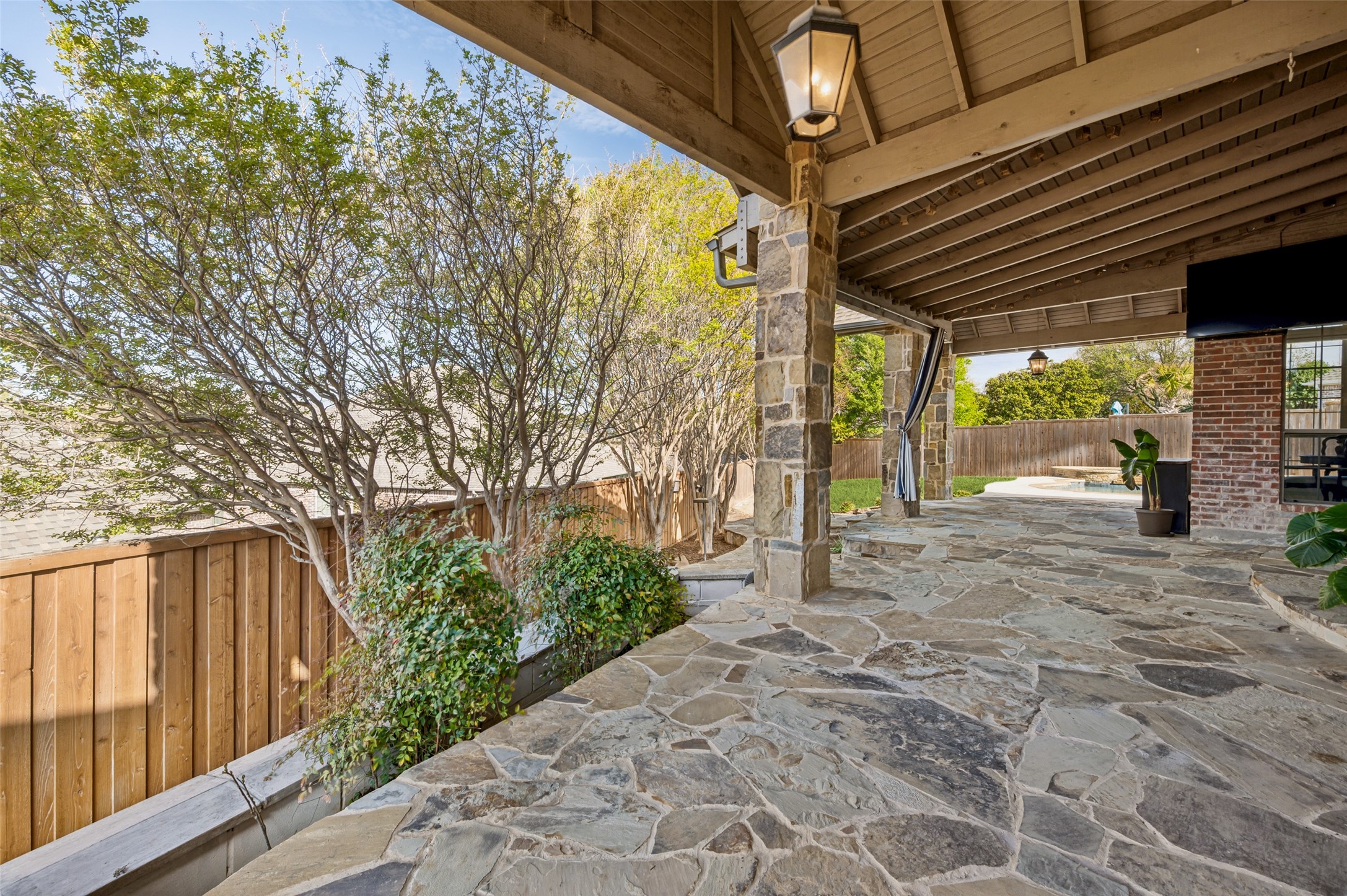 960 WILLOW RIDGE Drive