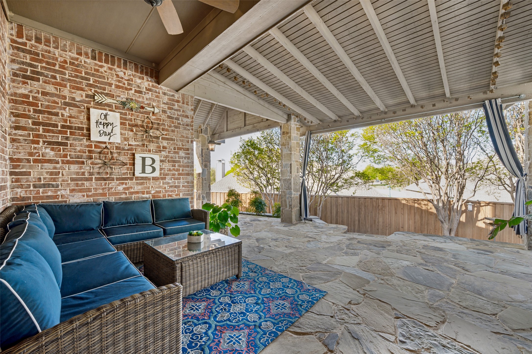 960 WILLOW RIDGE Drive