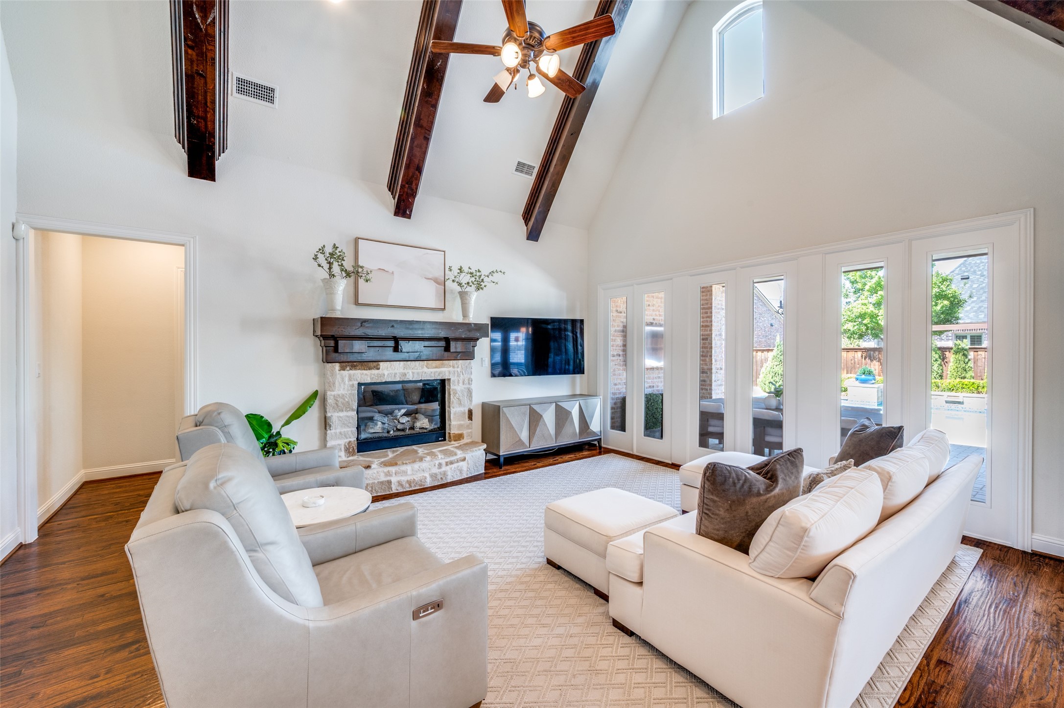 3001 SUNNY HILL Lane