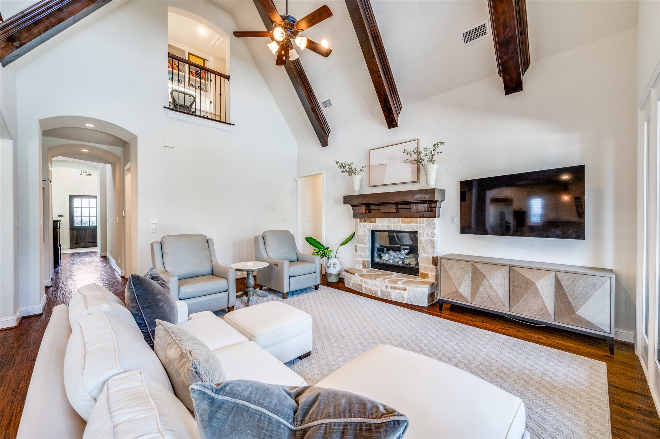 3001 SUNNY HILL Lane