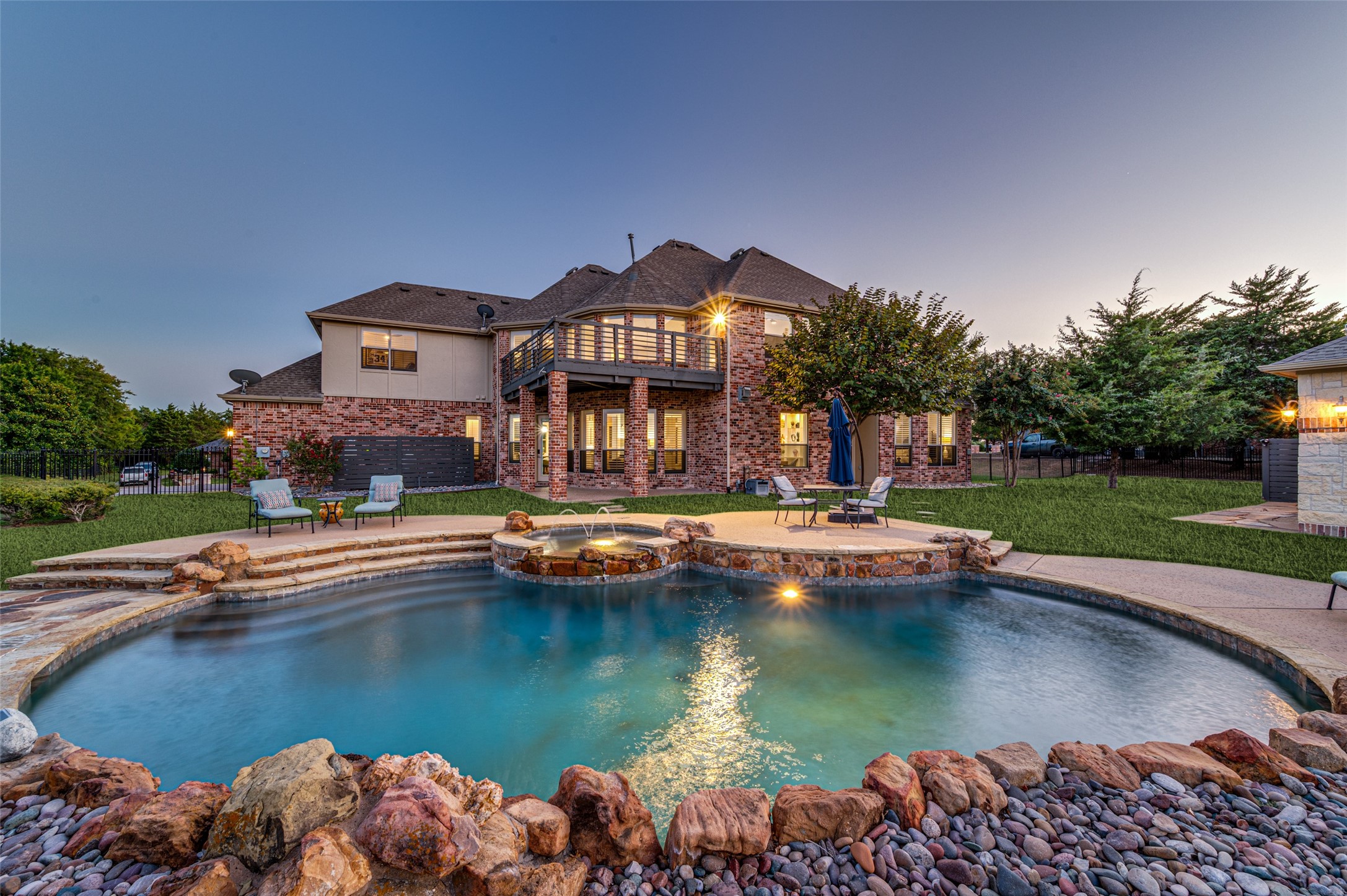 2821 WINDING CREEK Road