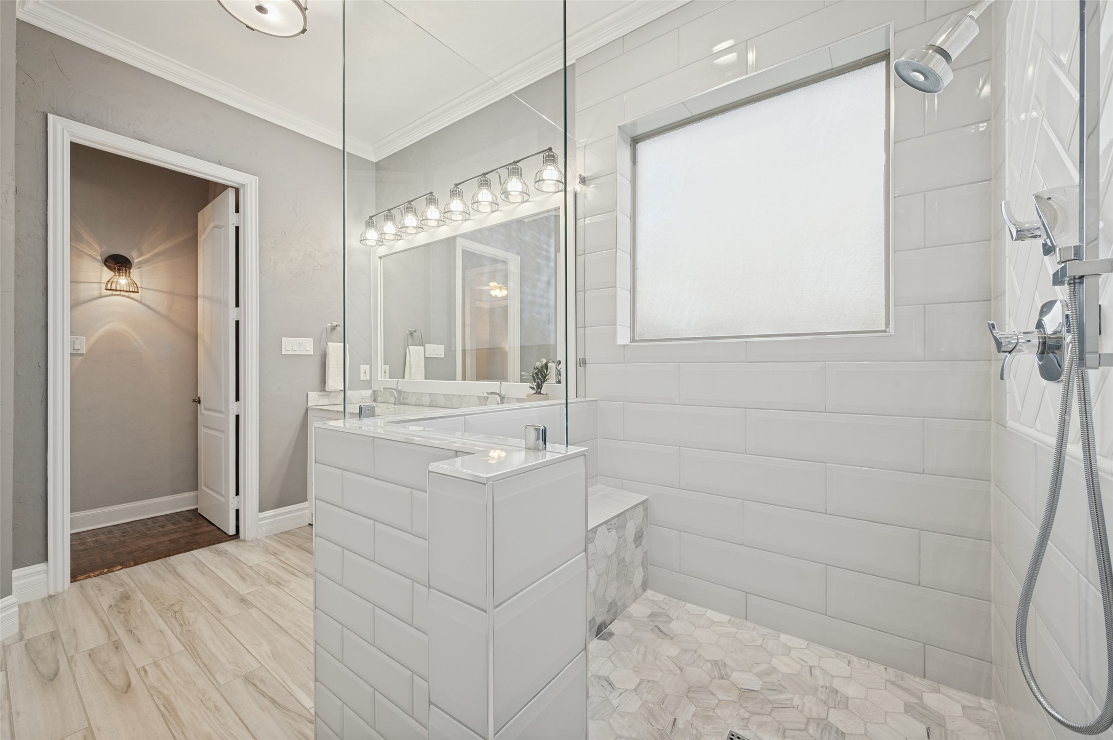 2570 BENDBROOK Trail