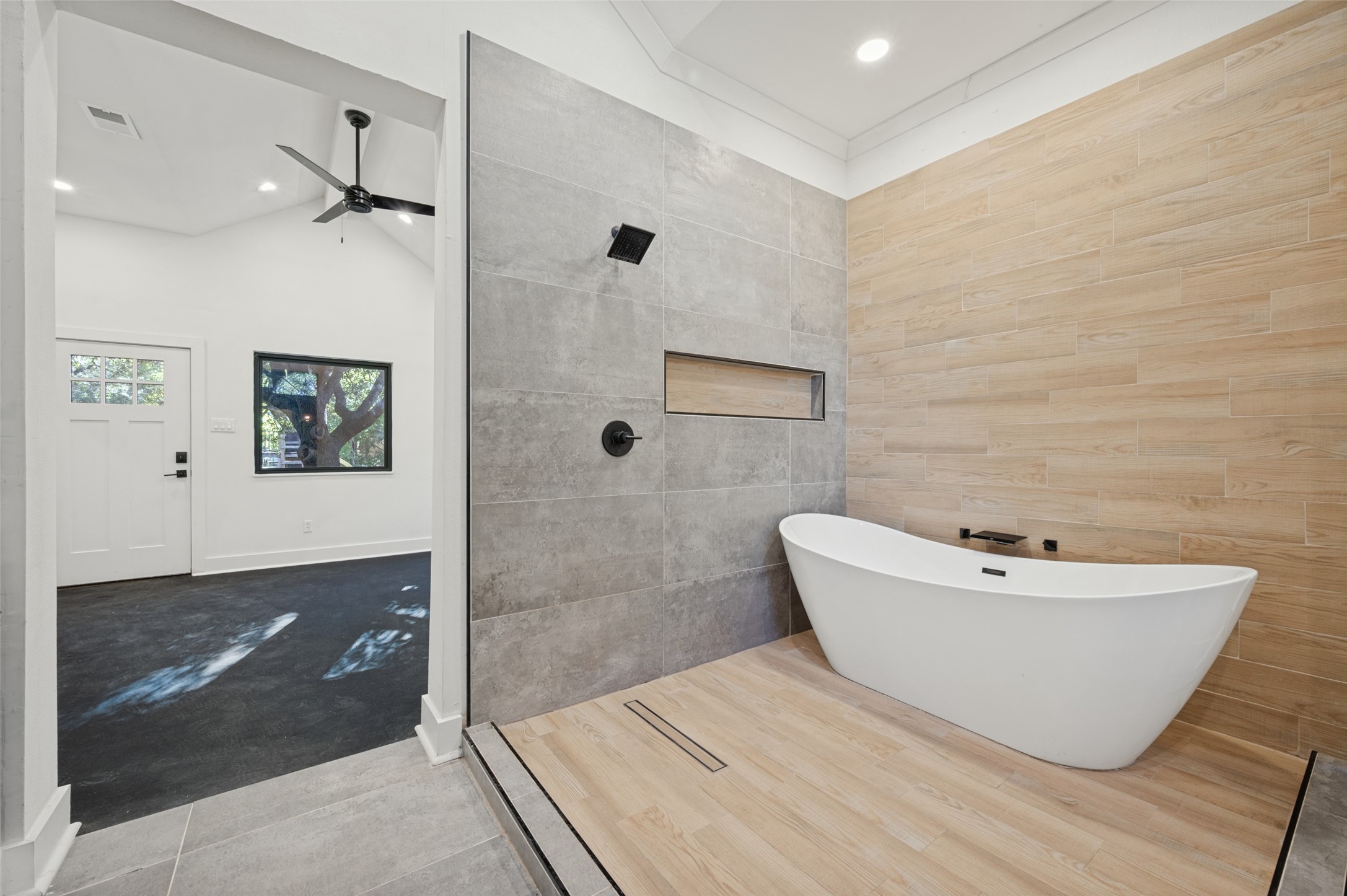 8515 COUNTRY CREEK Lane