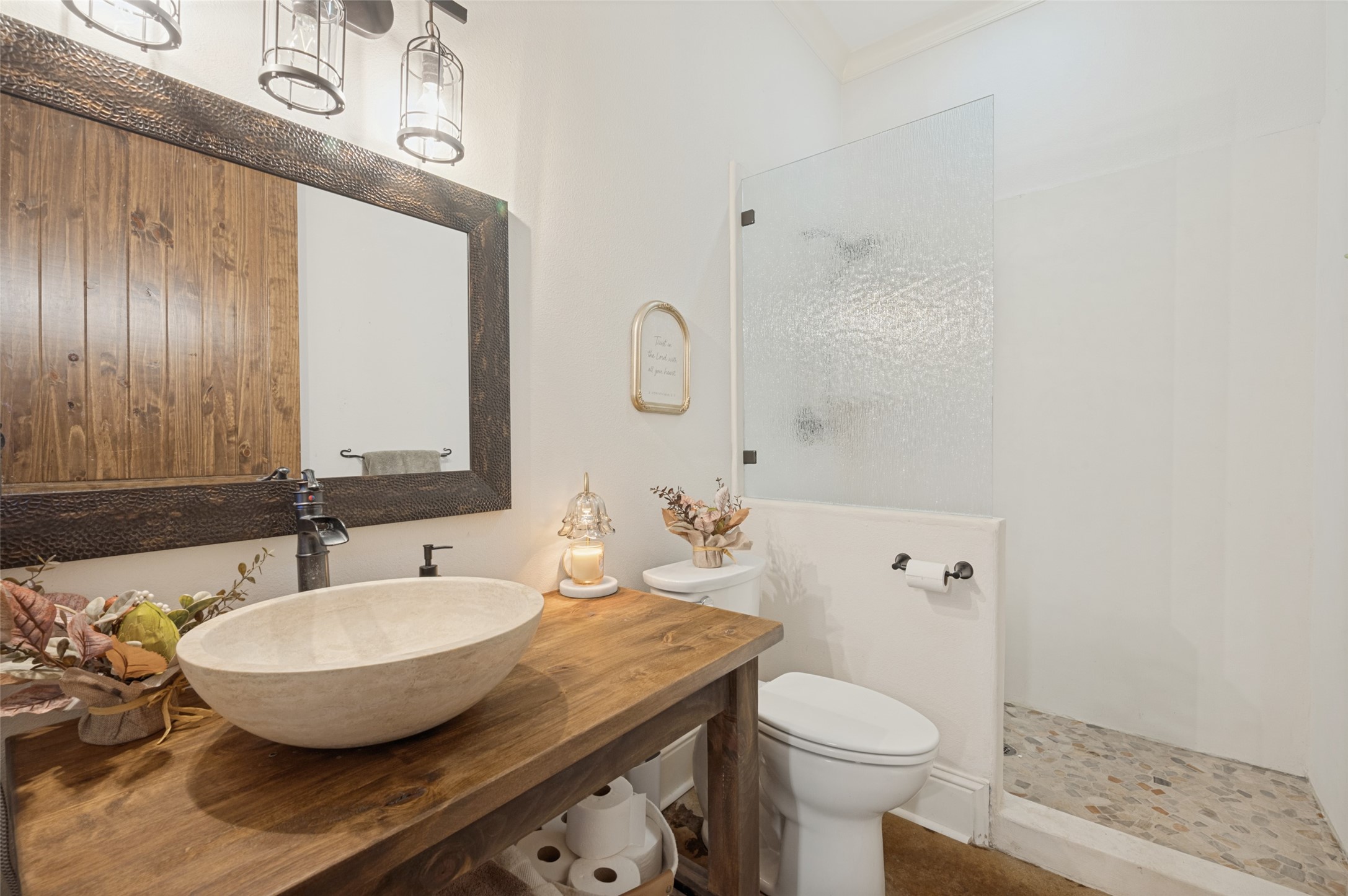 8515 COUNTRY CREEK Lane