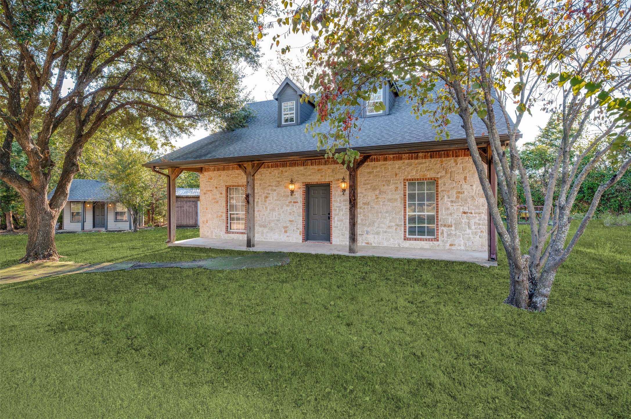 8515 COUNTRY CREEK Lane