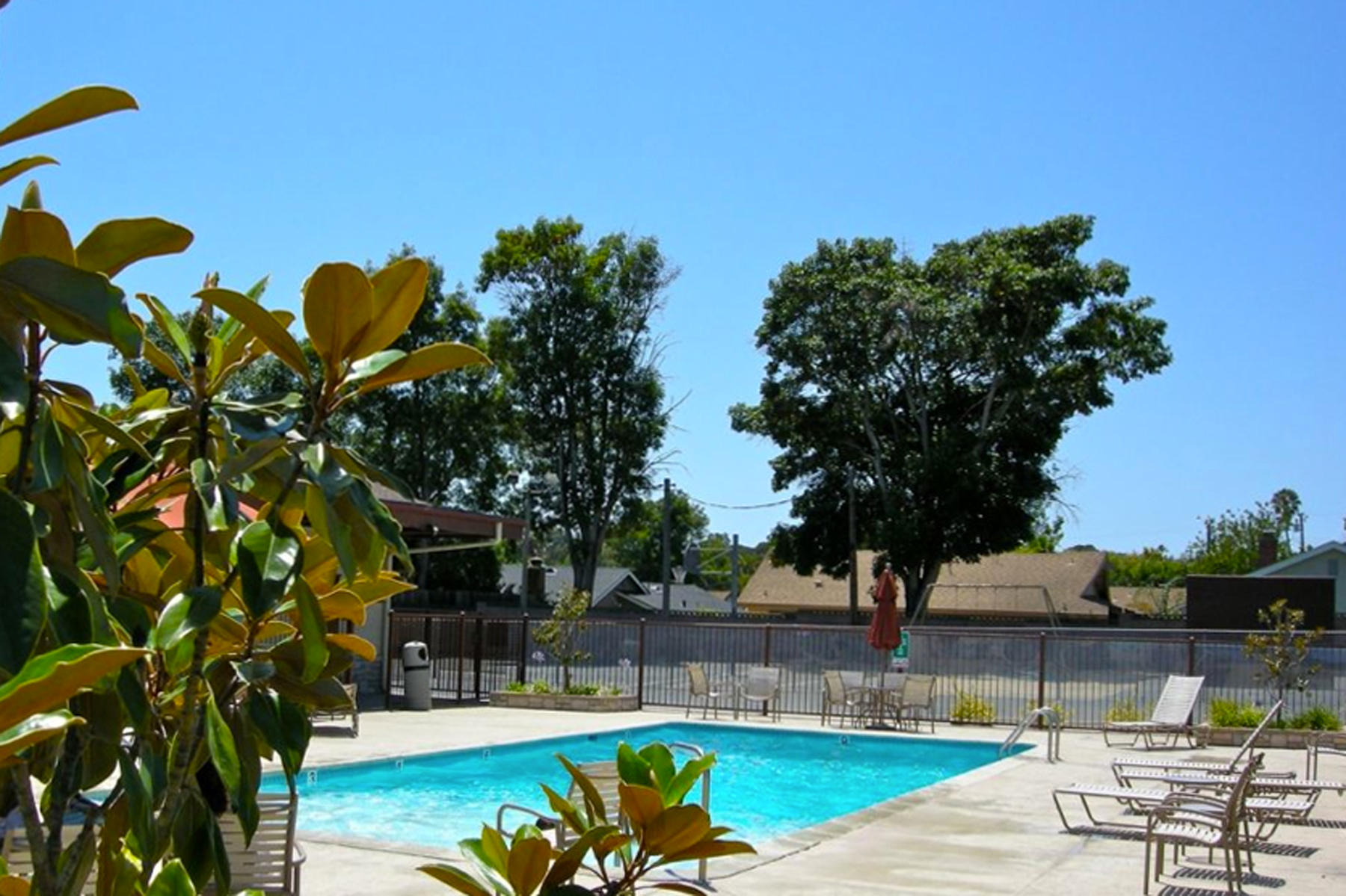 7465 Hollister Avenue, 144