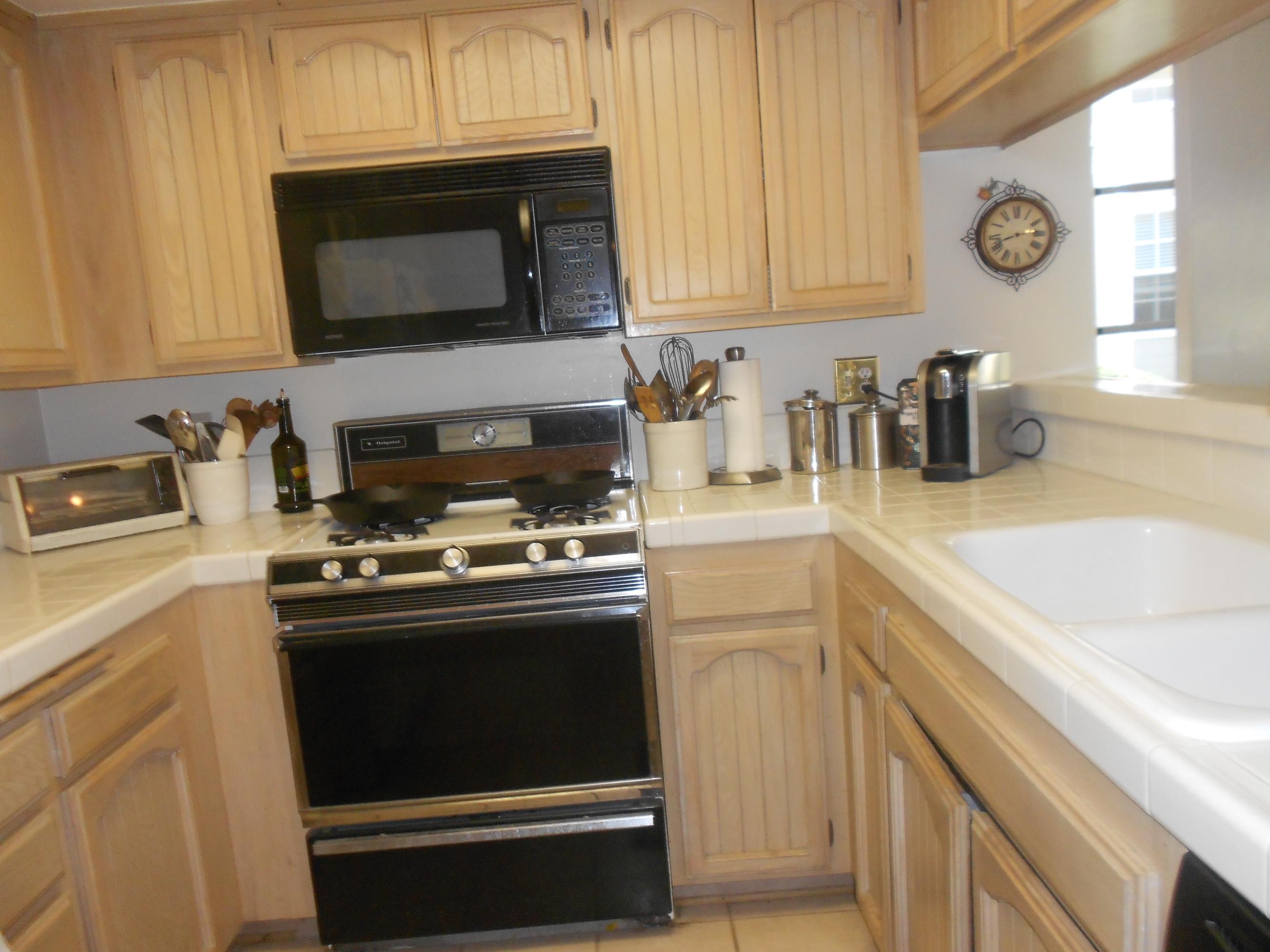 7632 Hollister Avenue, 250