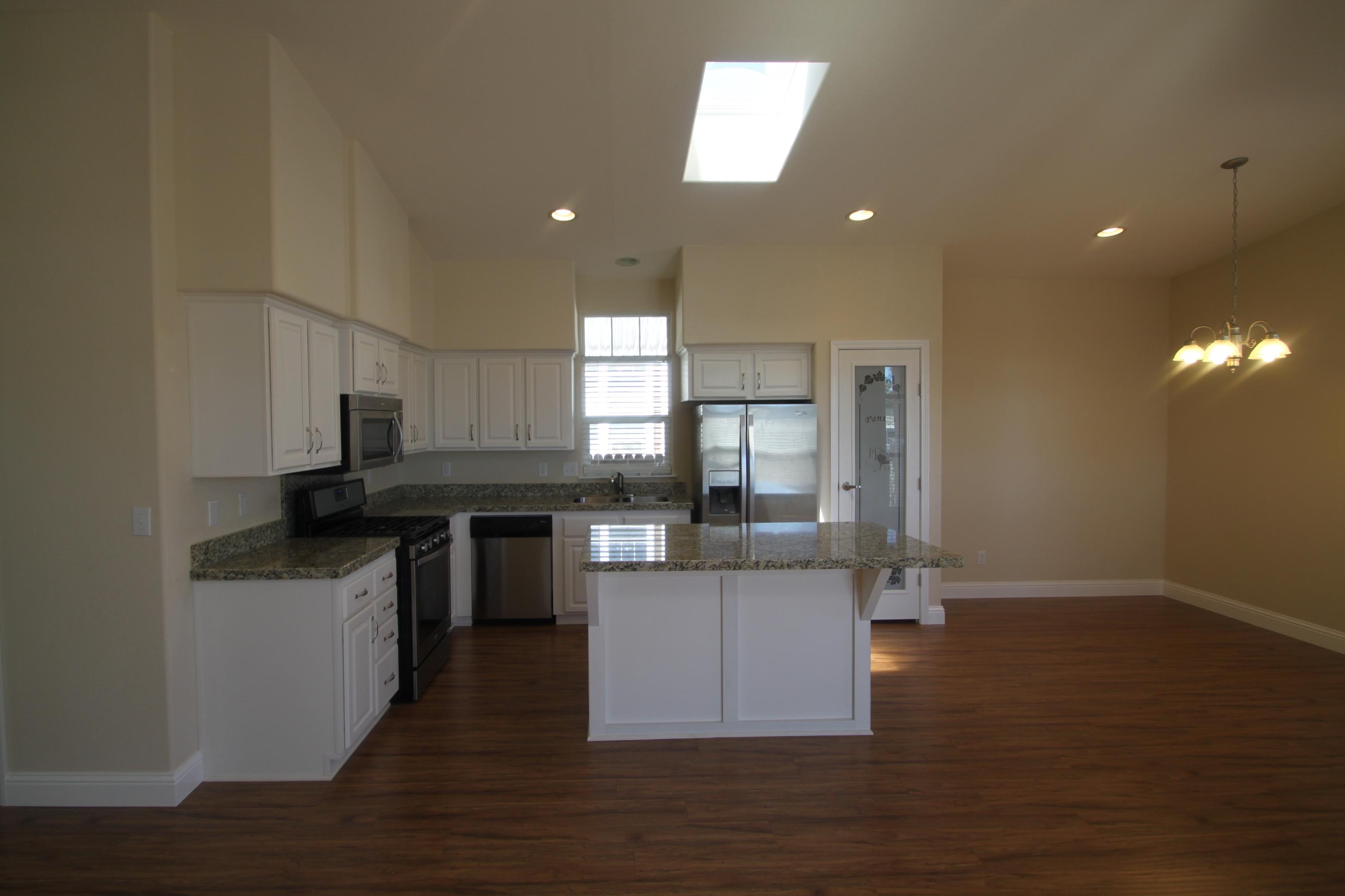 30 Winchester Canyon Road, 106
