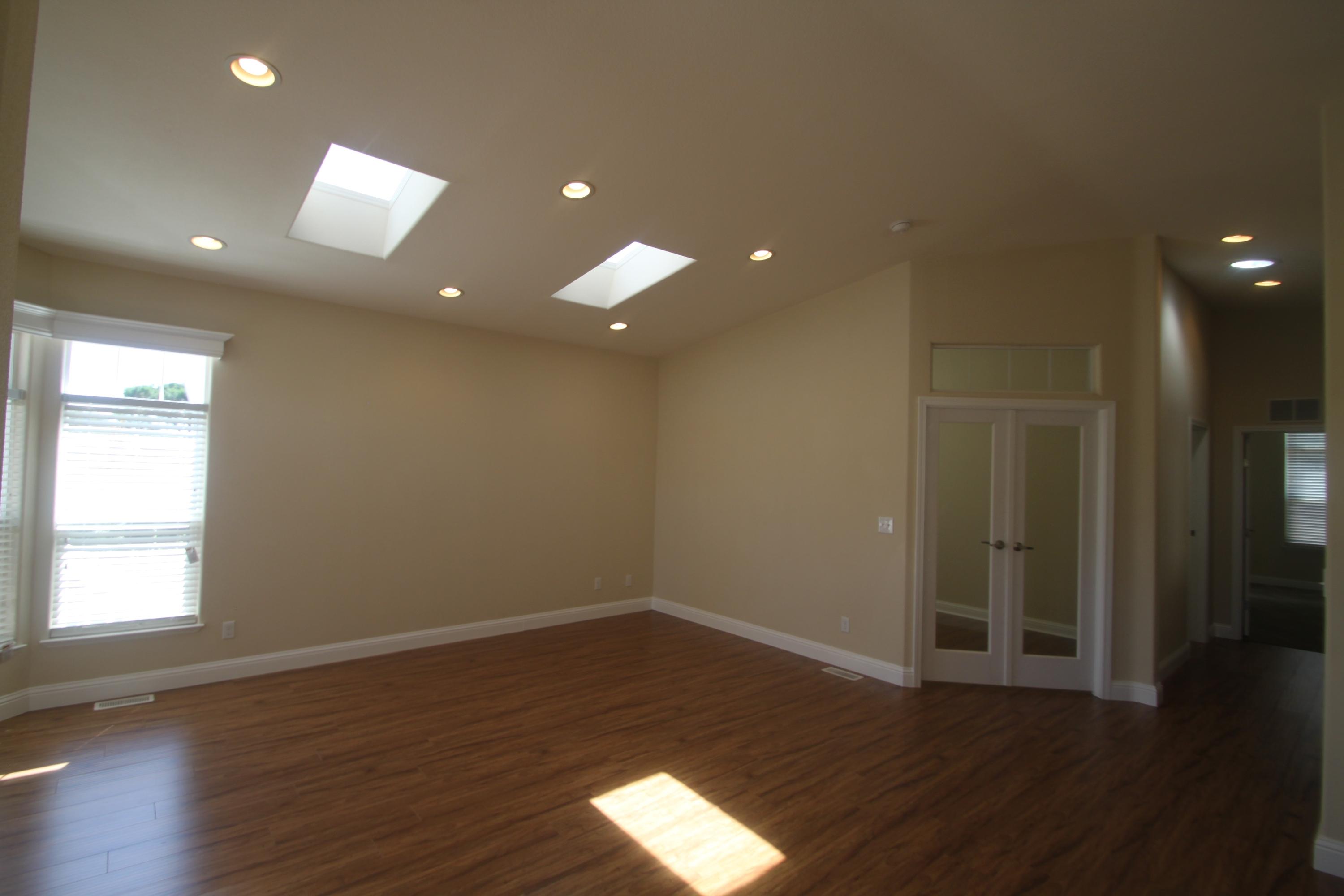 30 Winchester Canyon Road, 106