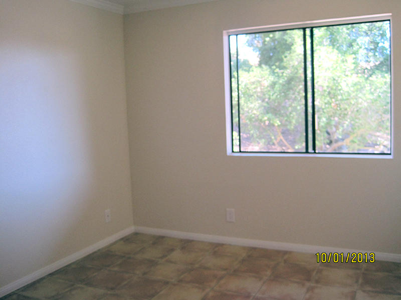 961 Miramonte Drive, 1