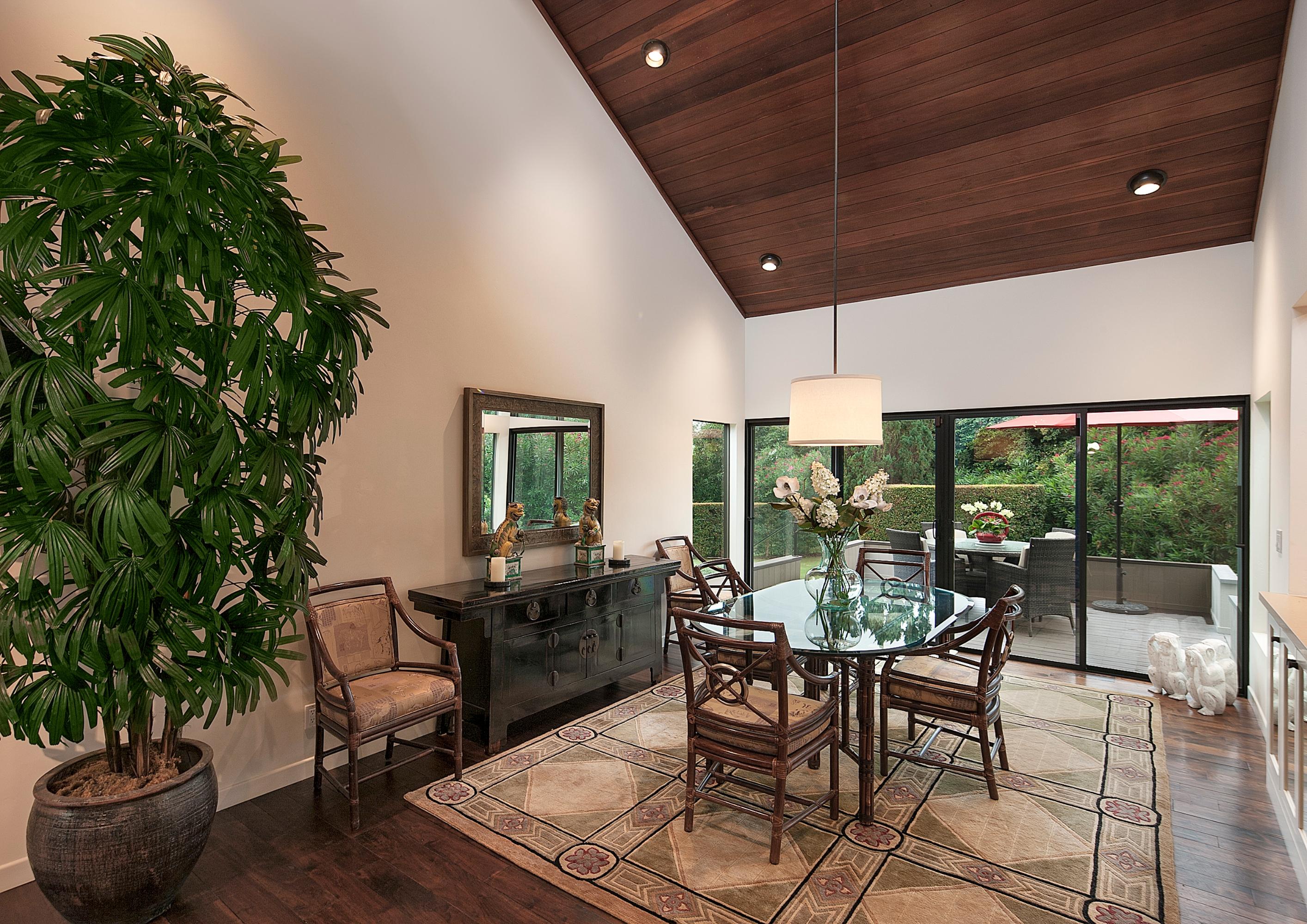 527 Crocker Sperry Drive