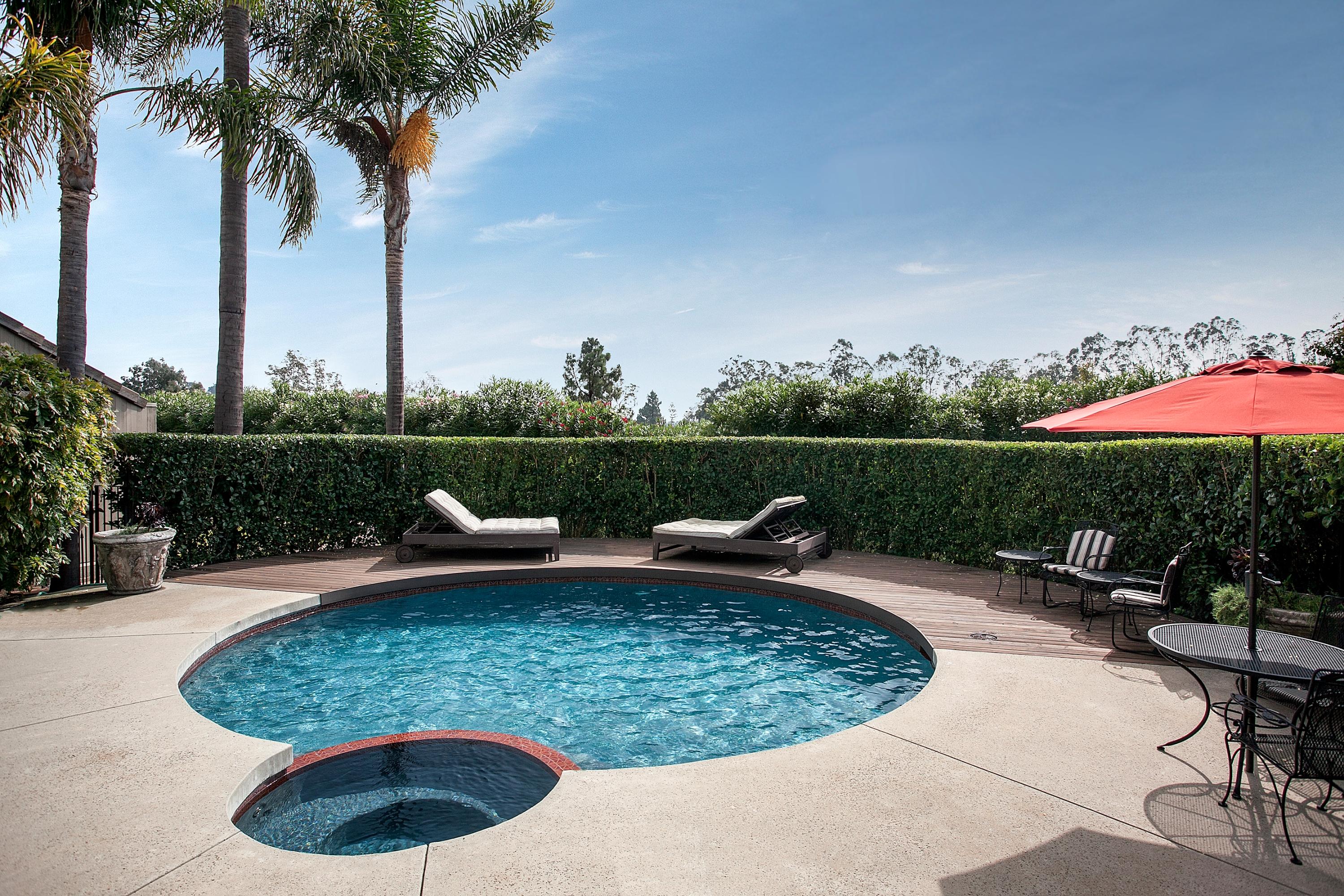 527 Crocker Sperry Drive