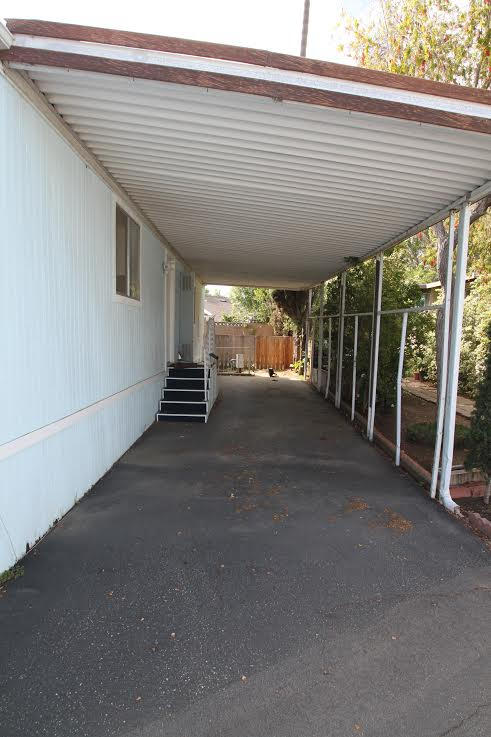 7465 Hollister Avenue, 433