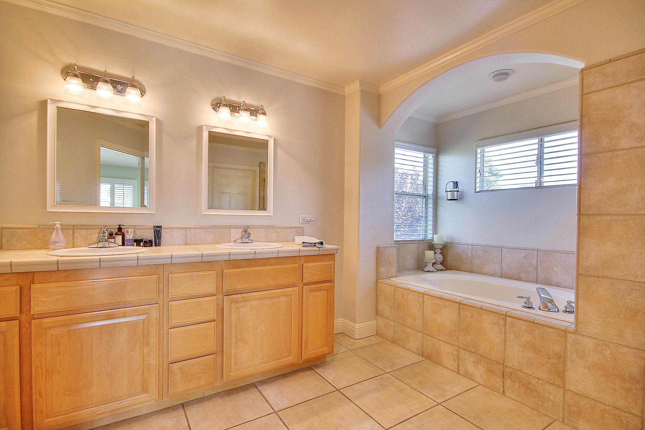 5328 Orchard Park Lane