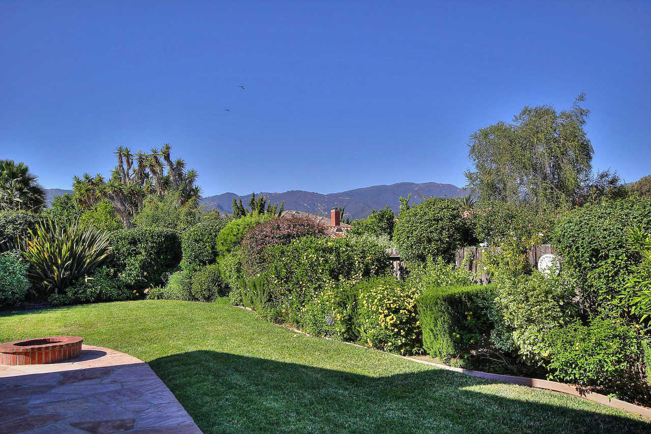 870 Windsor Court