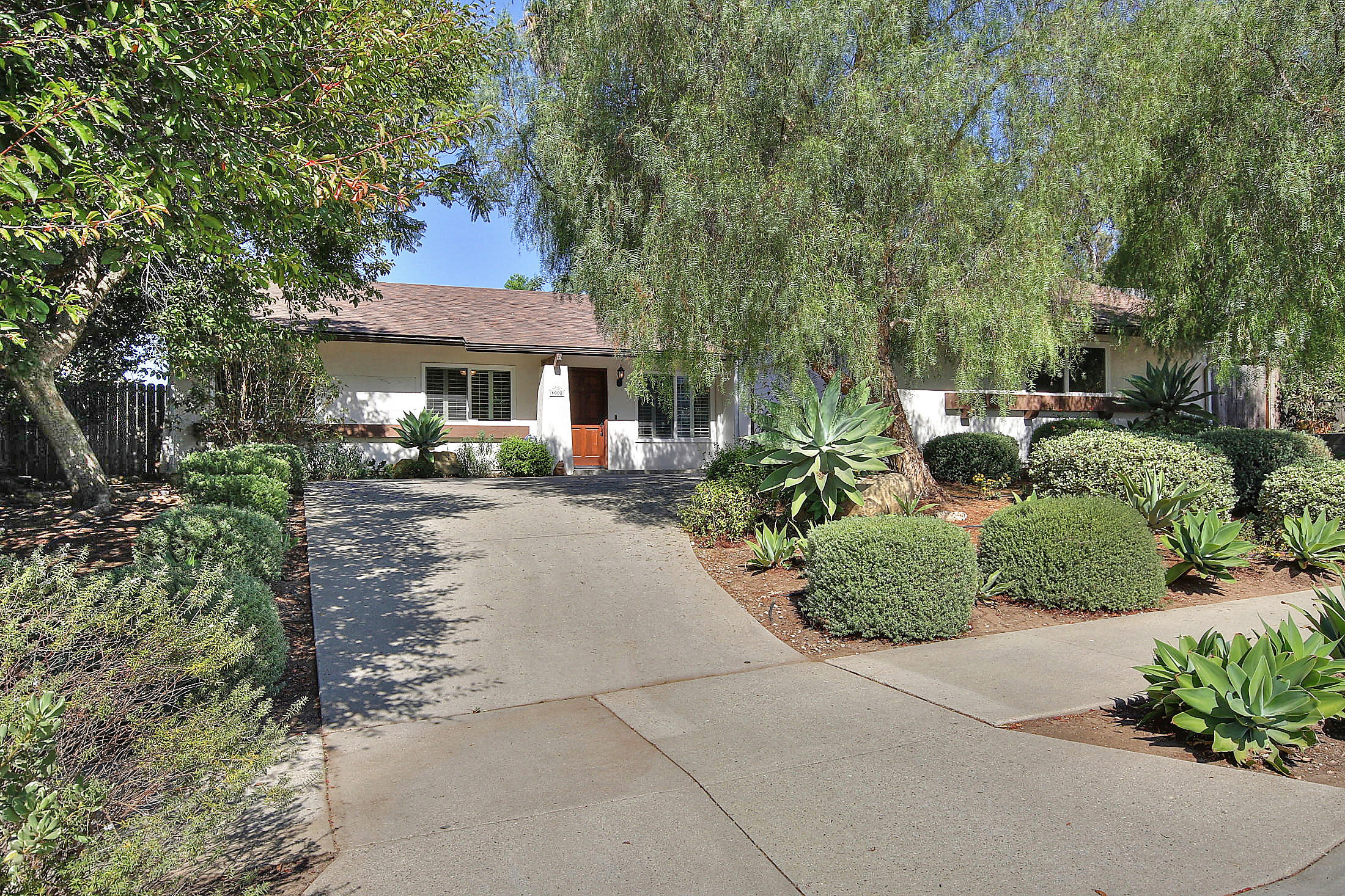 6008 Paseo Palmilla