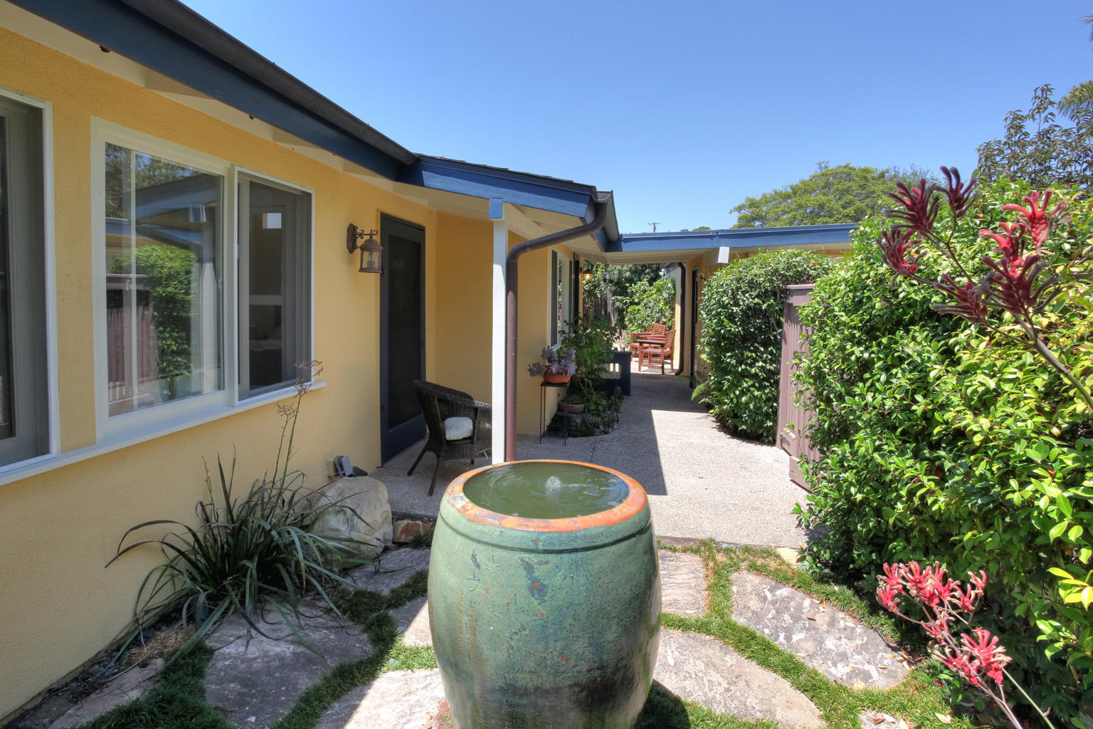 729 Juanita Avenue