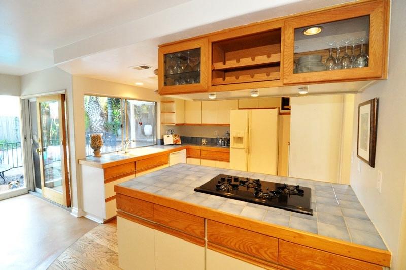 6183 Santa Marguerita Way