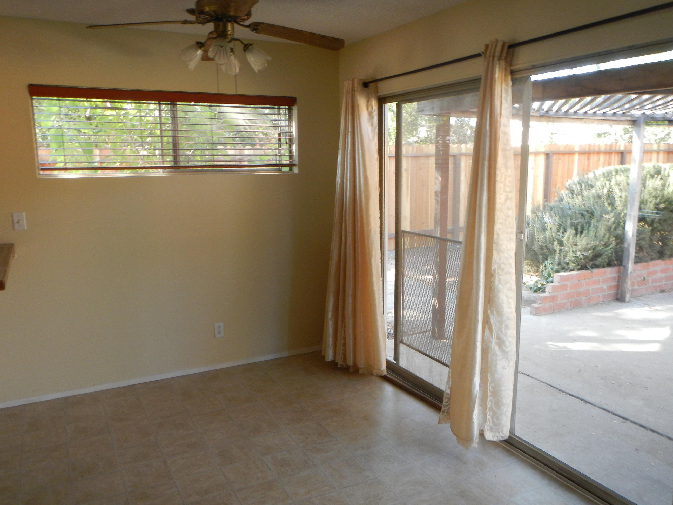 5096 Amberly Place
