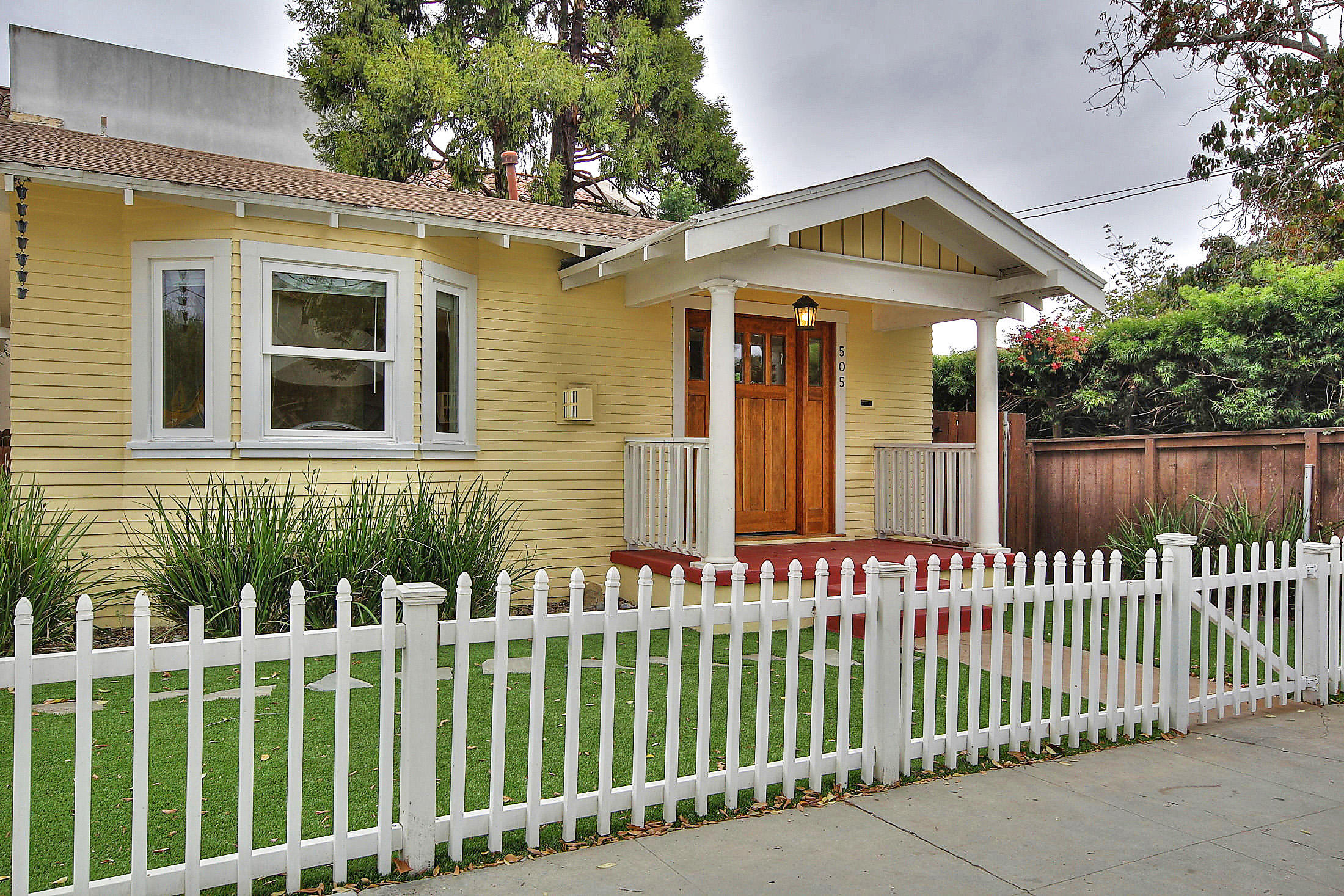 505 W Junipero Street