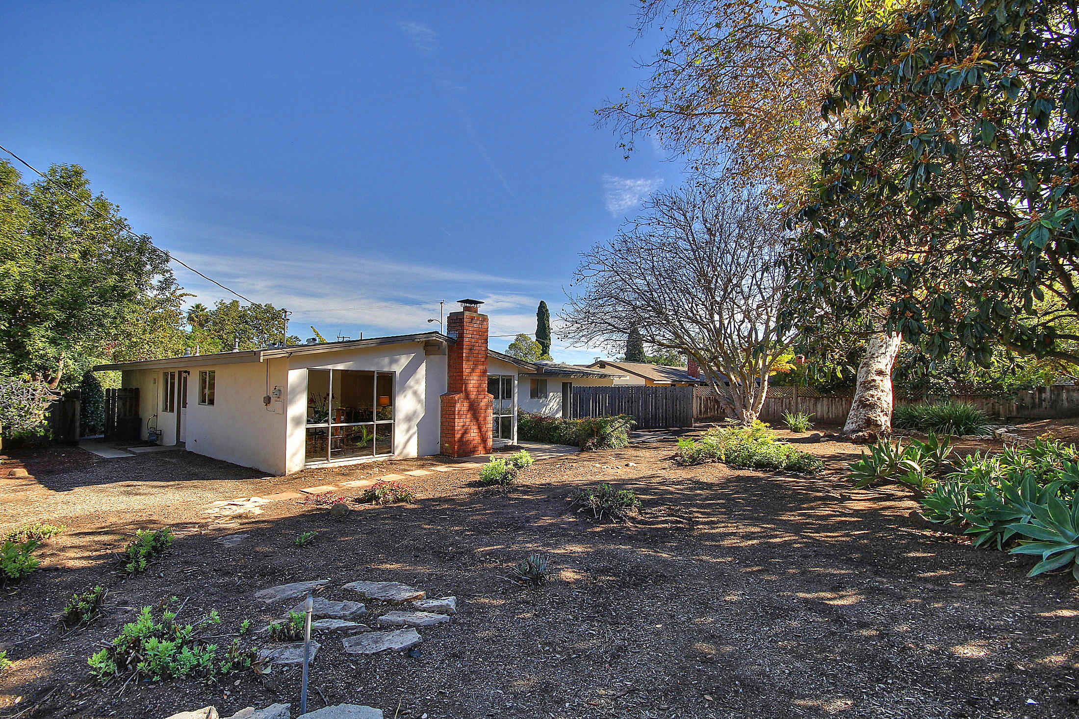 6278 Avenida Ganso