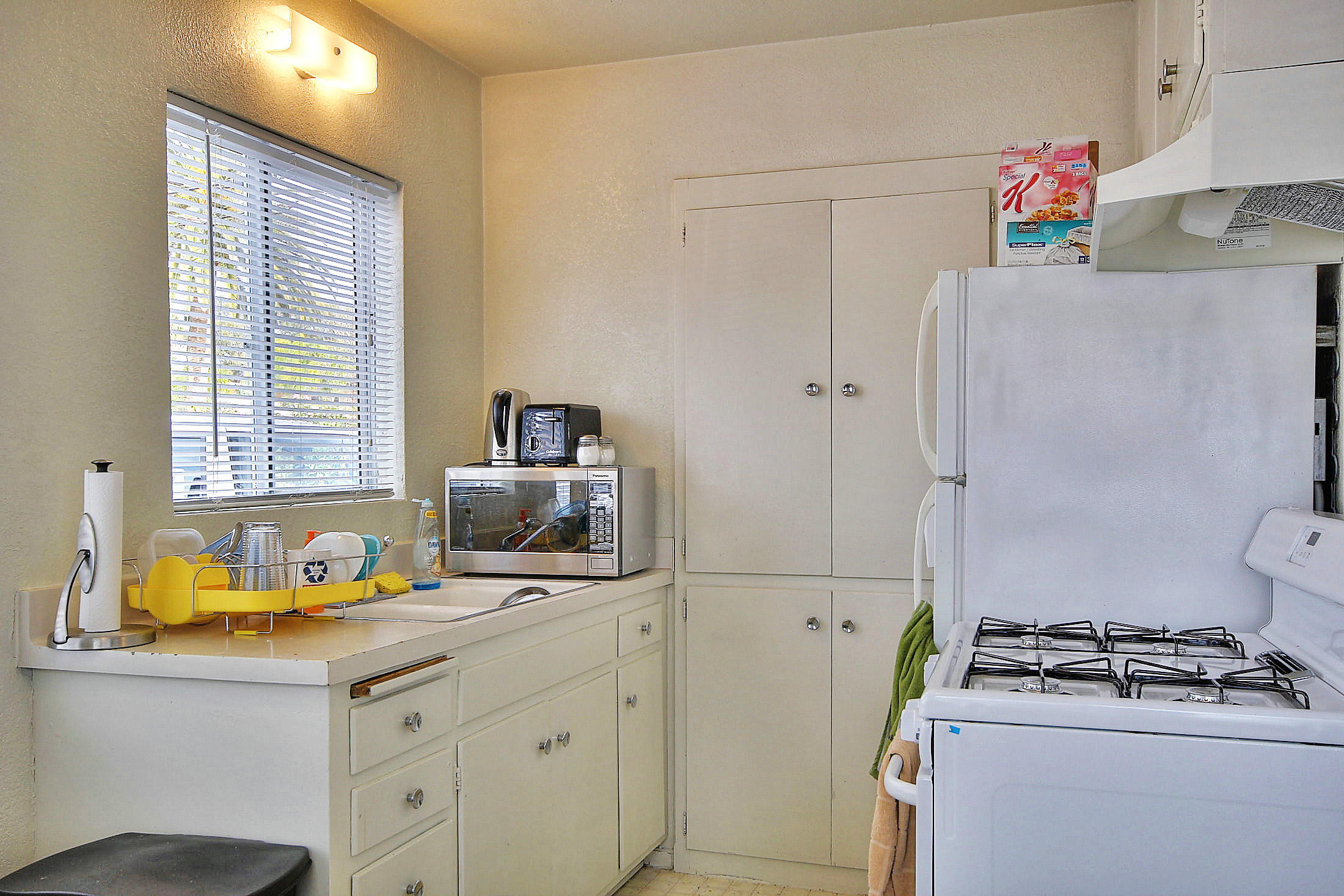 6565 Segovia Road