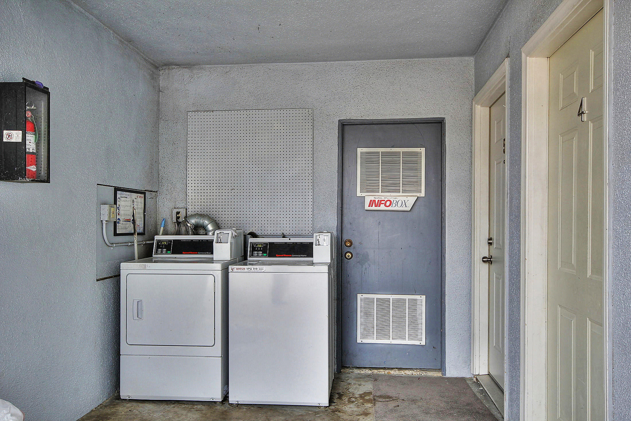 6565 Segovia Road
