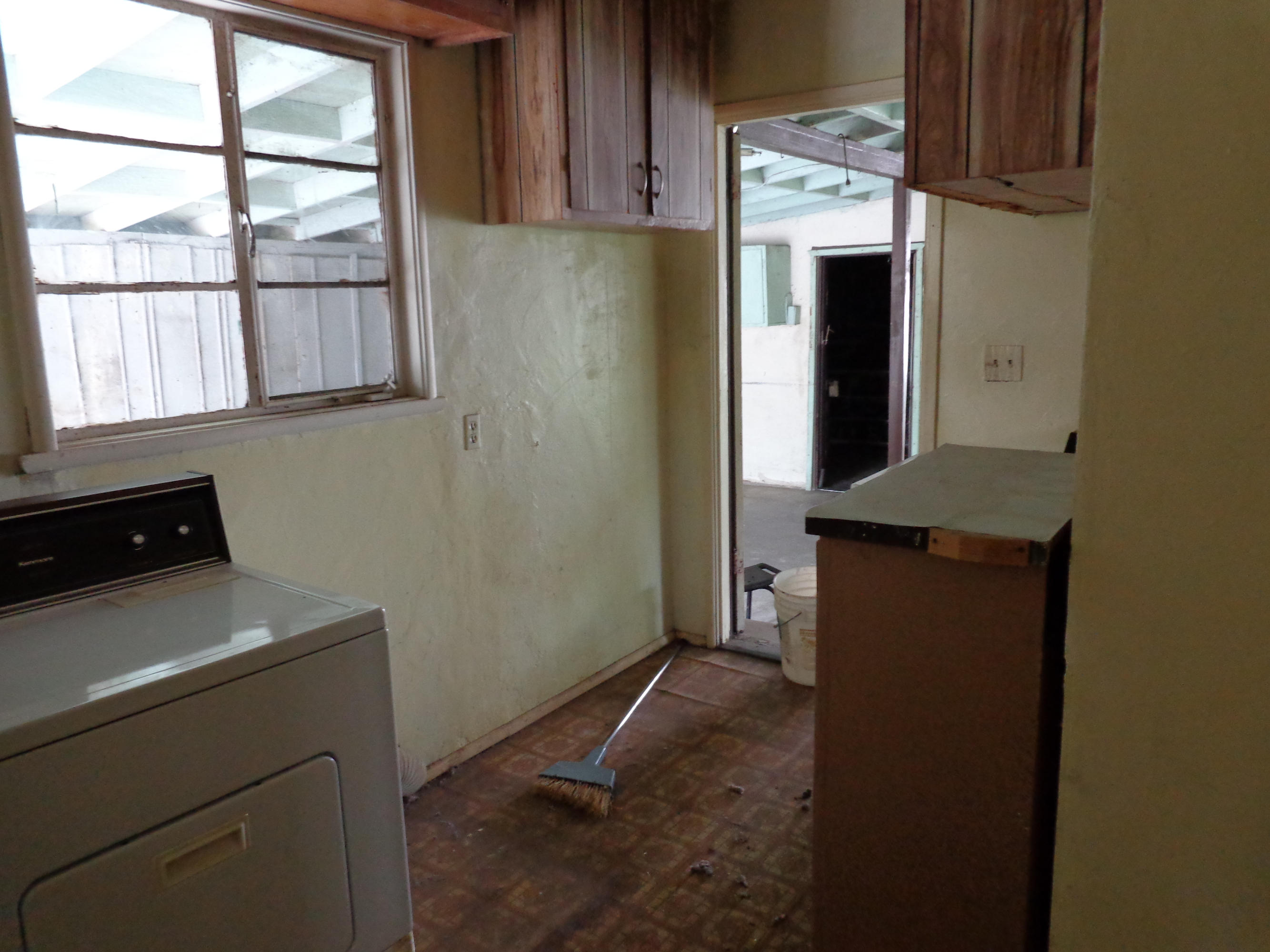 618 W Ortega Street
